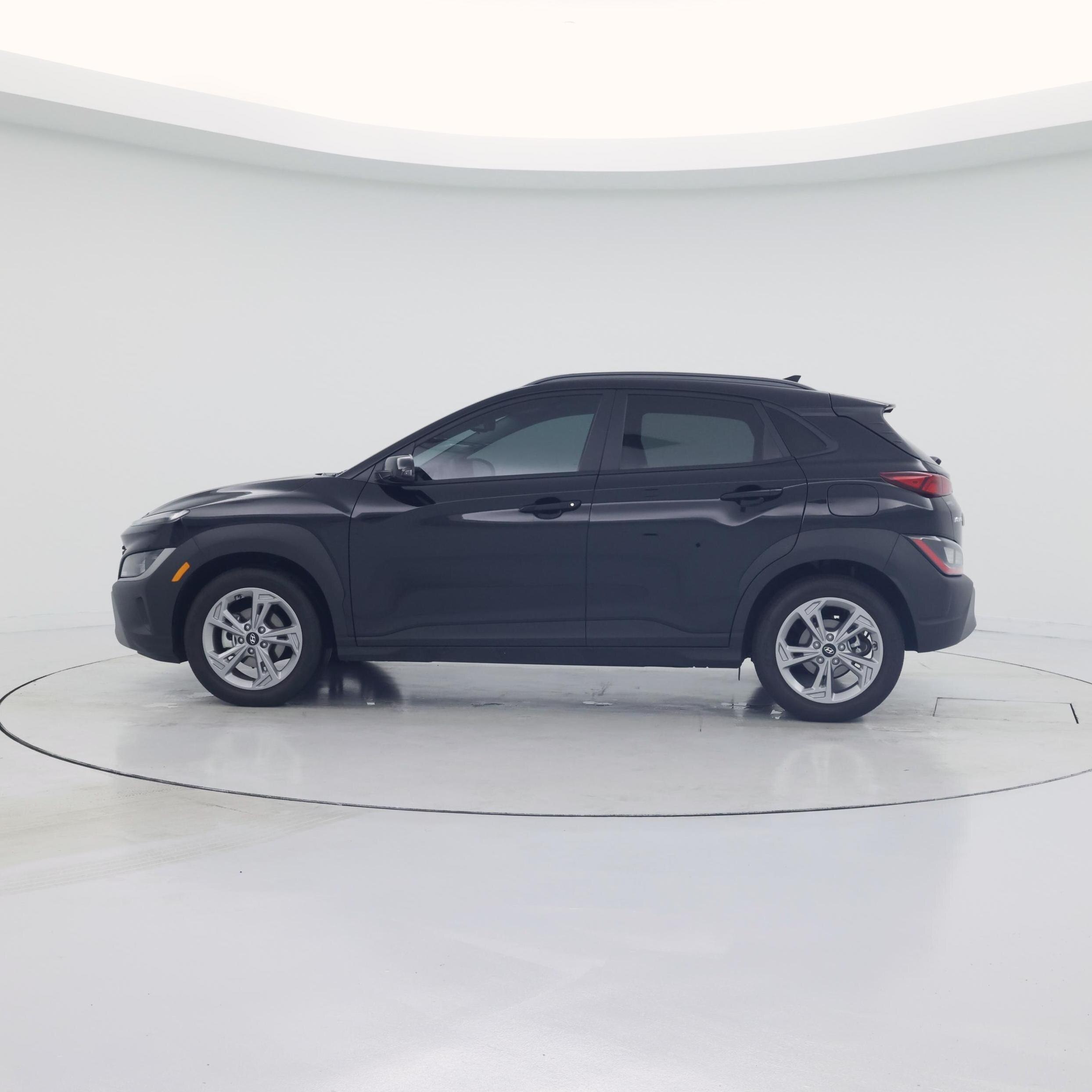 Thumbnail: 2023 Hyundai Kona - 3