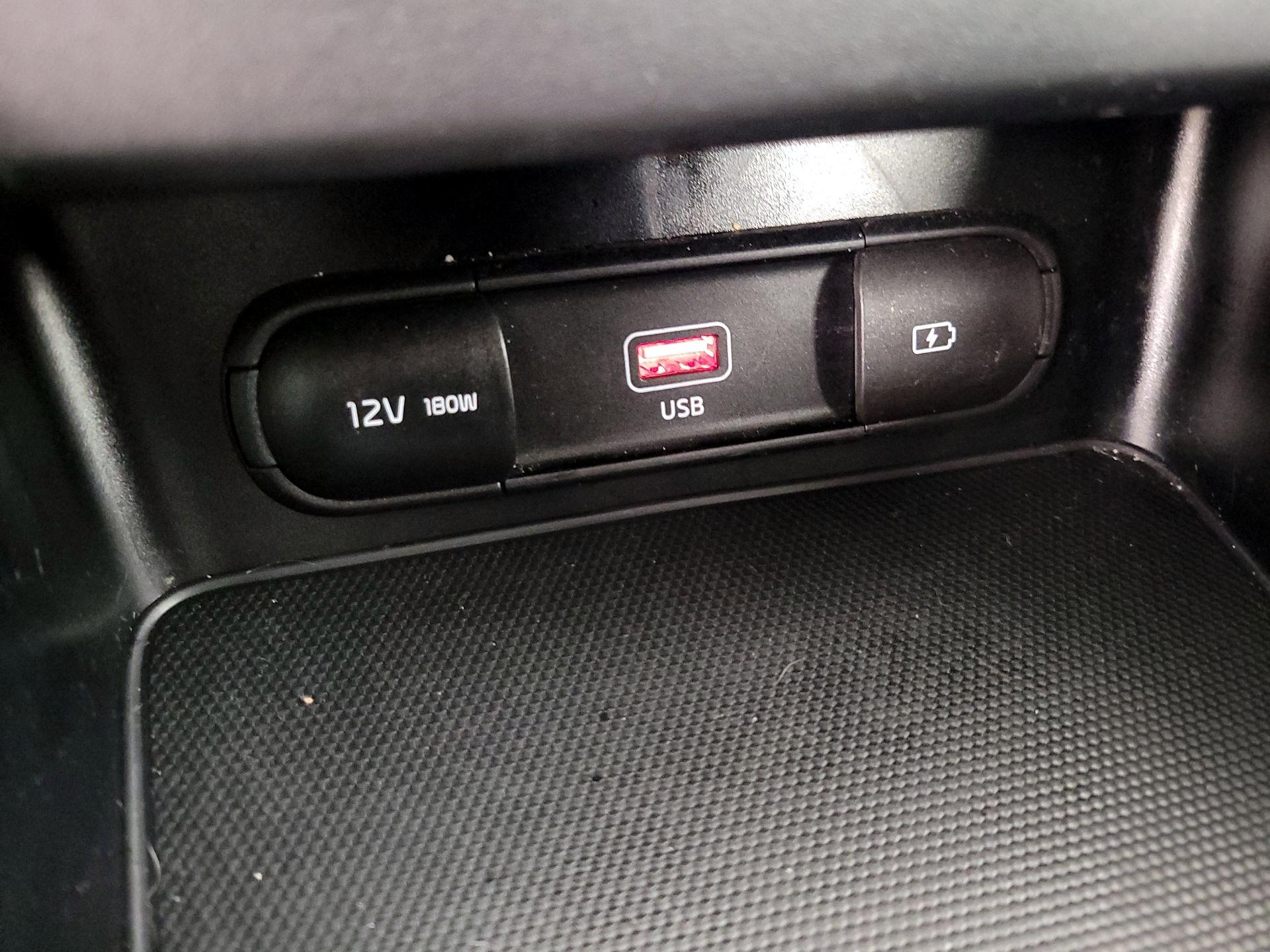 Thumbnail: 2023 Kia Forte - 19