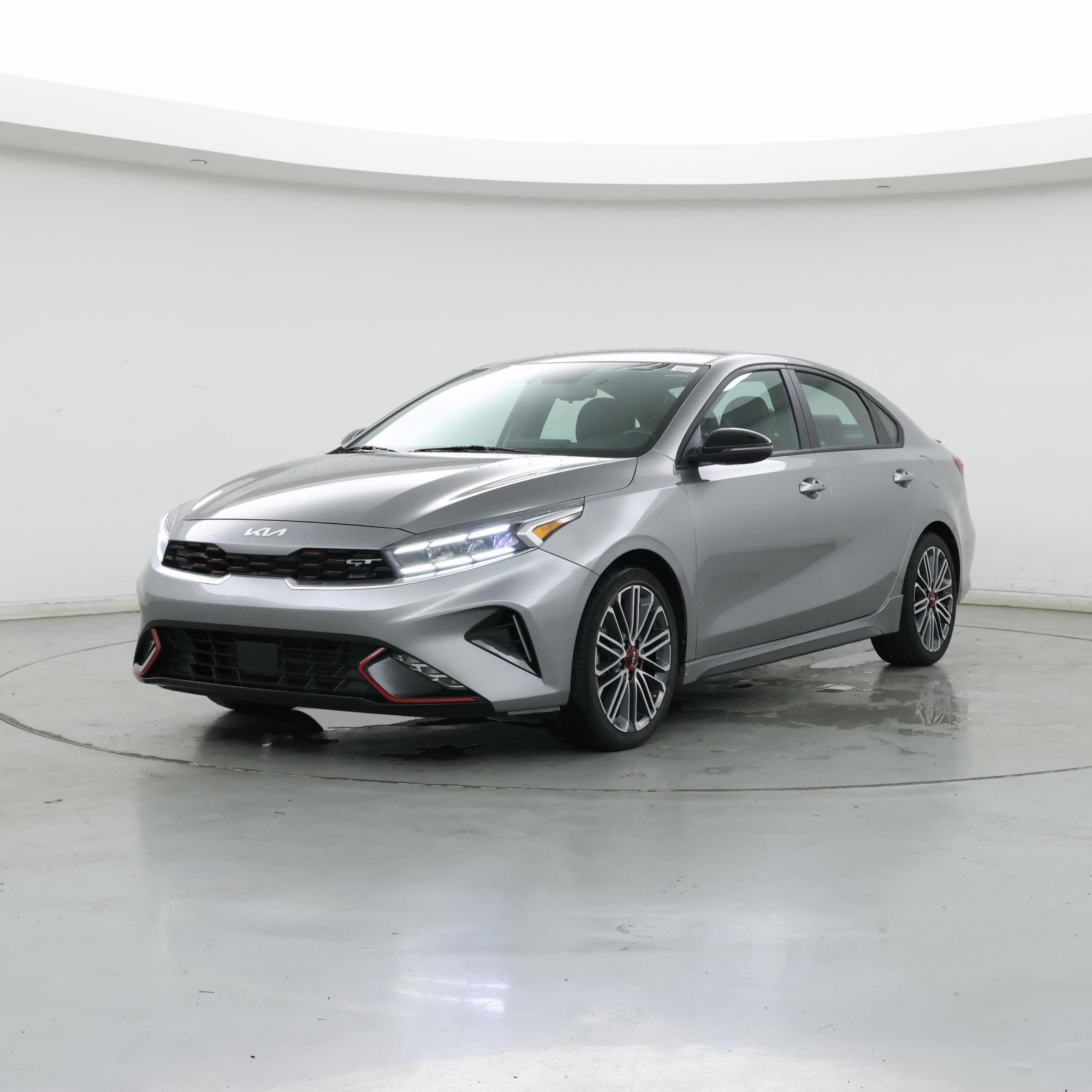 Thumbnail: 2023 Kia Forte - 4