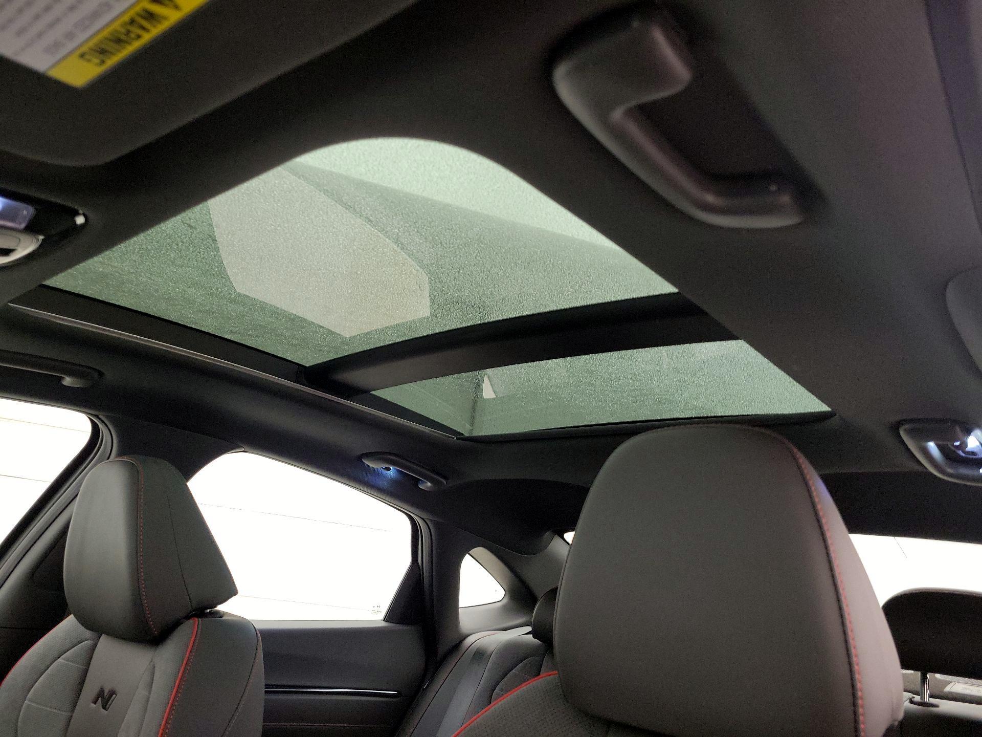 Thumbnail: 2023 Hyundai Sonata - 20