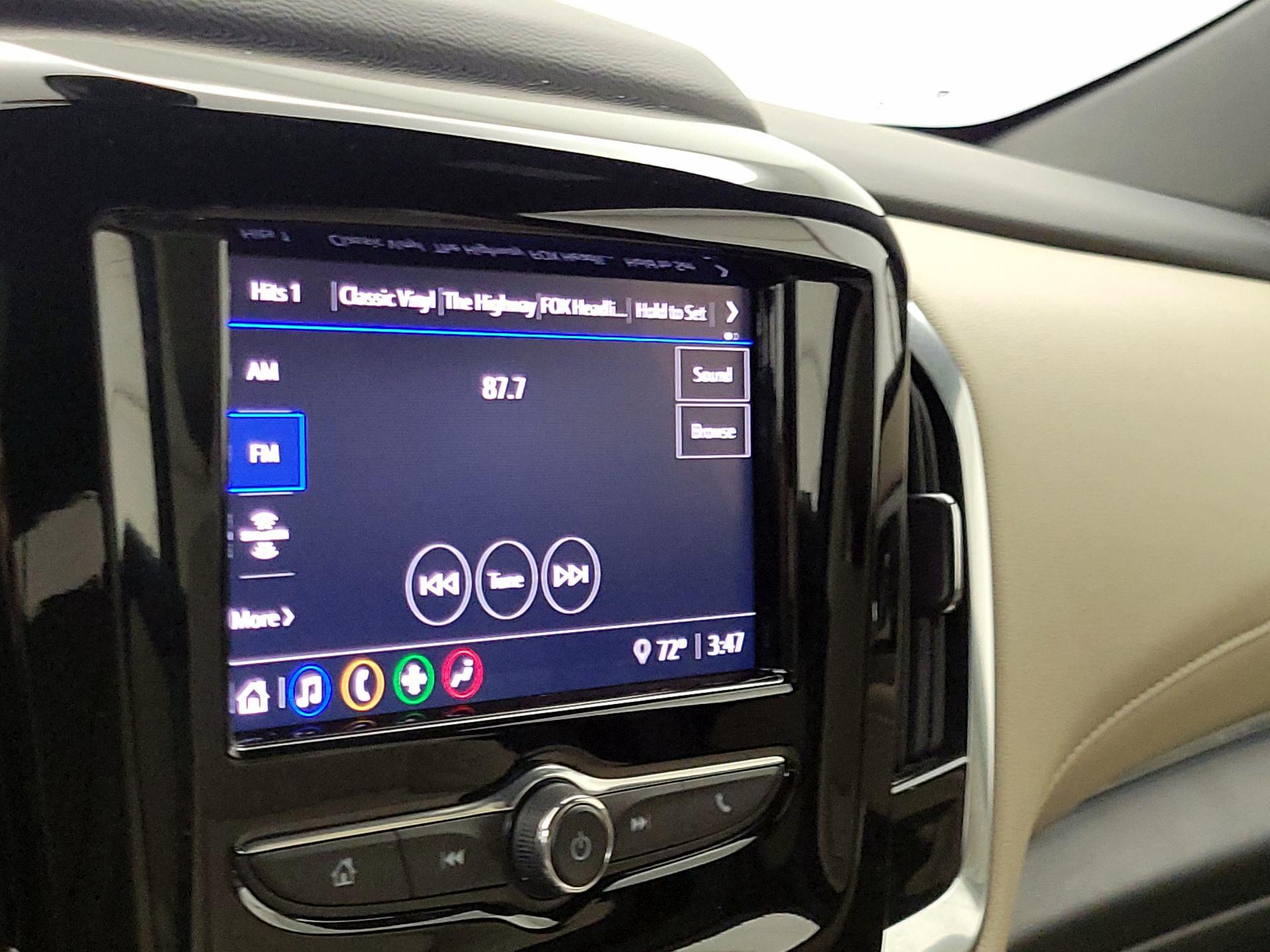 Thumbnail: 2023 Chevrolet Traverse - 15