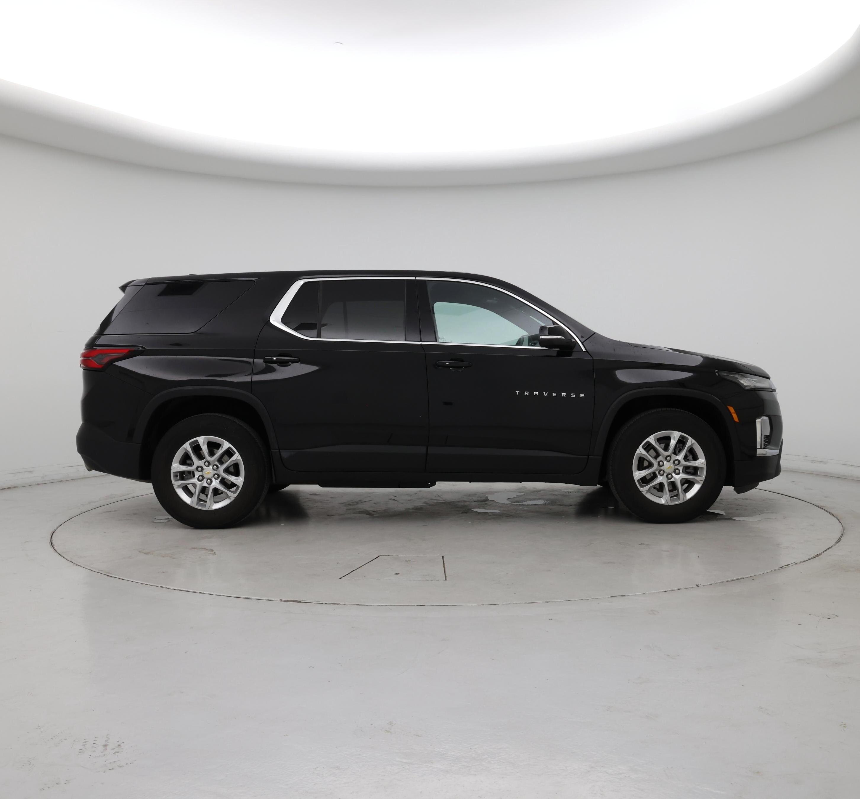 Thumbnail: 2023 Chevrolet Traverse - 7