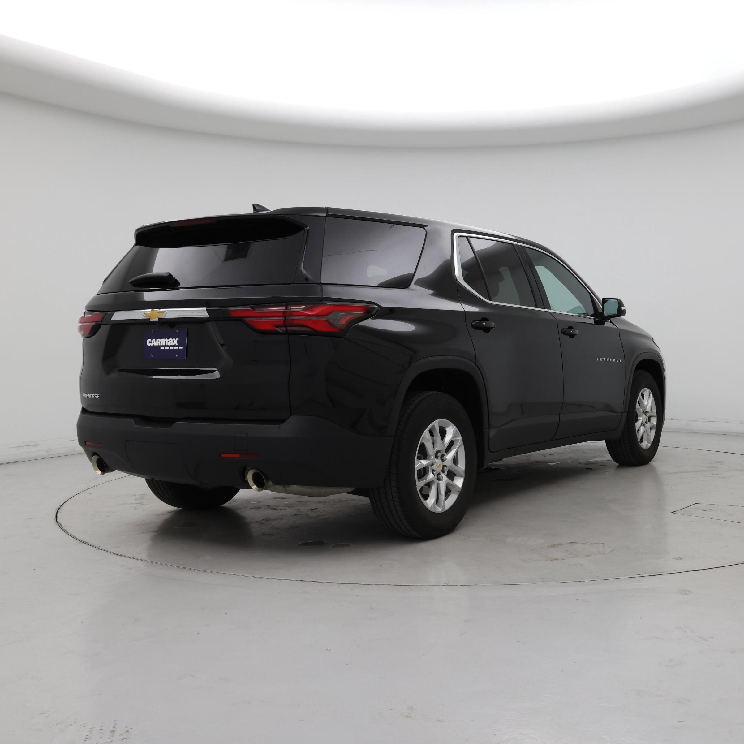 Thumbnail: 2023 Chevrolet Traverse - 8