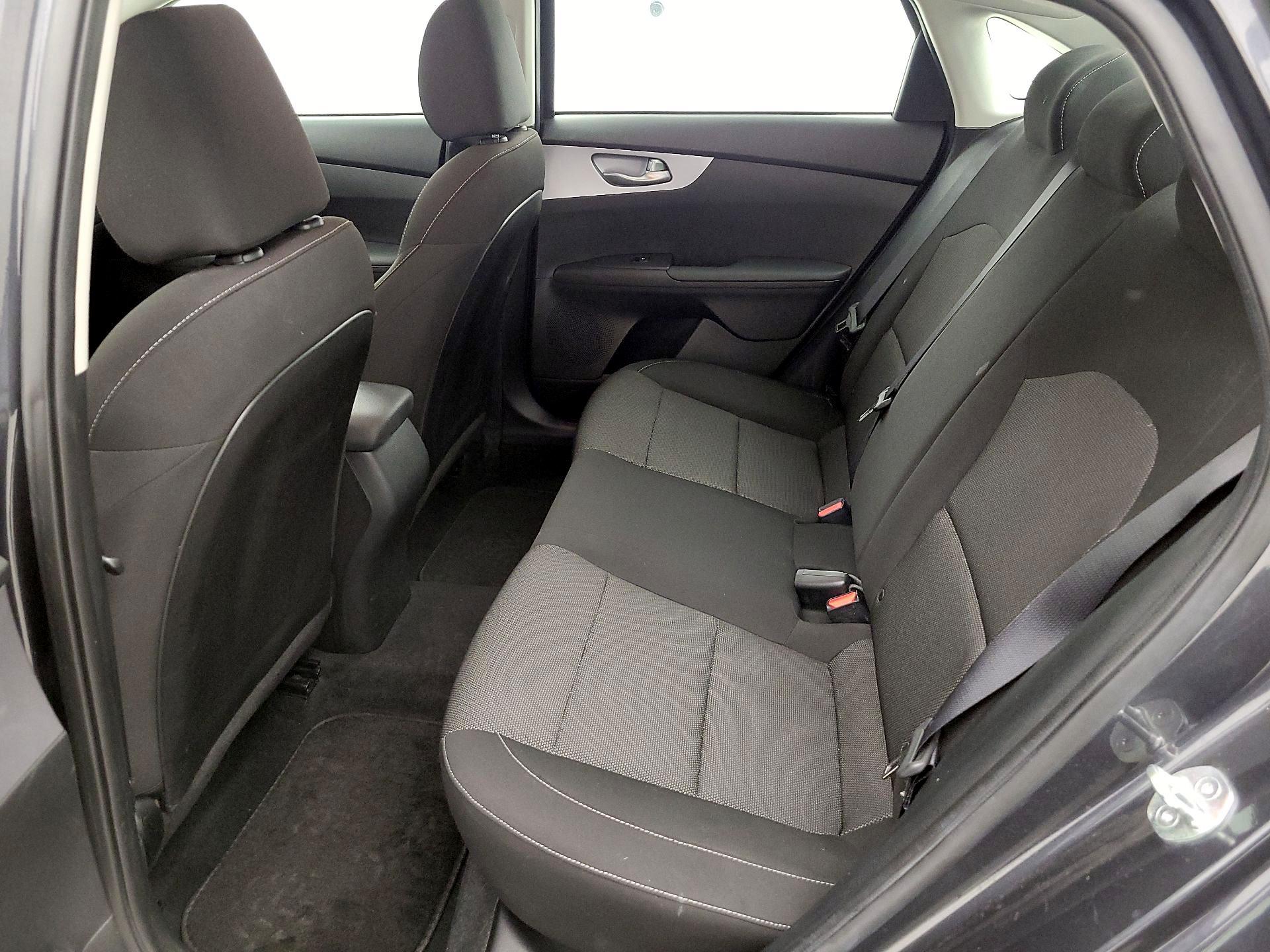 Thumbnail: 2023 Kia Forte - 19