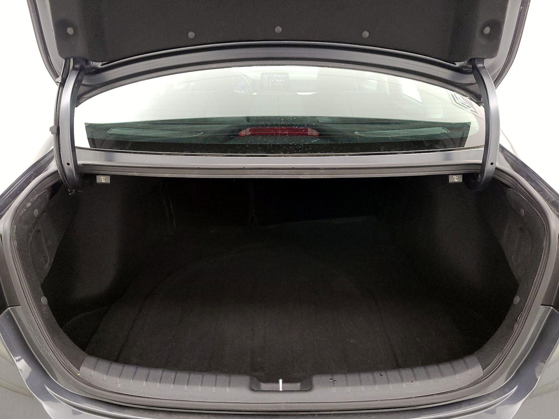 Thumbnail: 2023 Kia Forte - 20