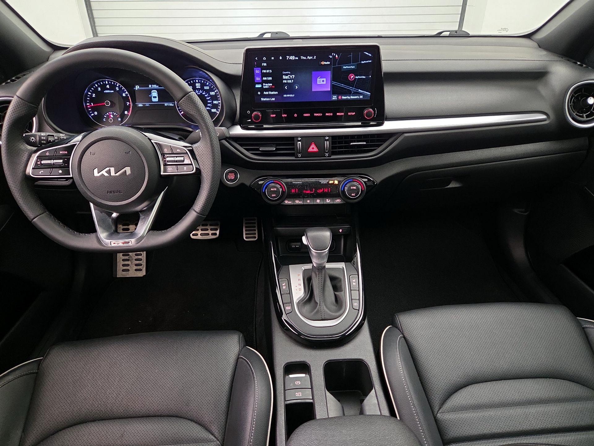 Thumbnail: 2023 Kia Forte - 9