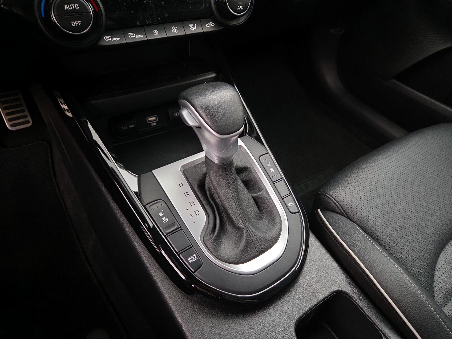 Thumbnail: 2023 Kia Forte - 17