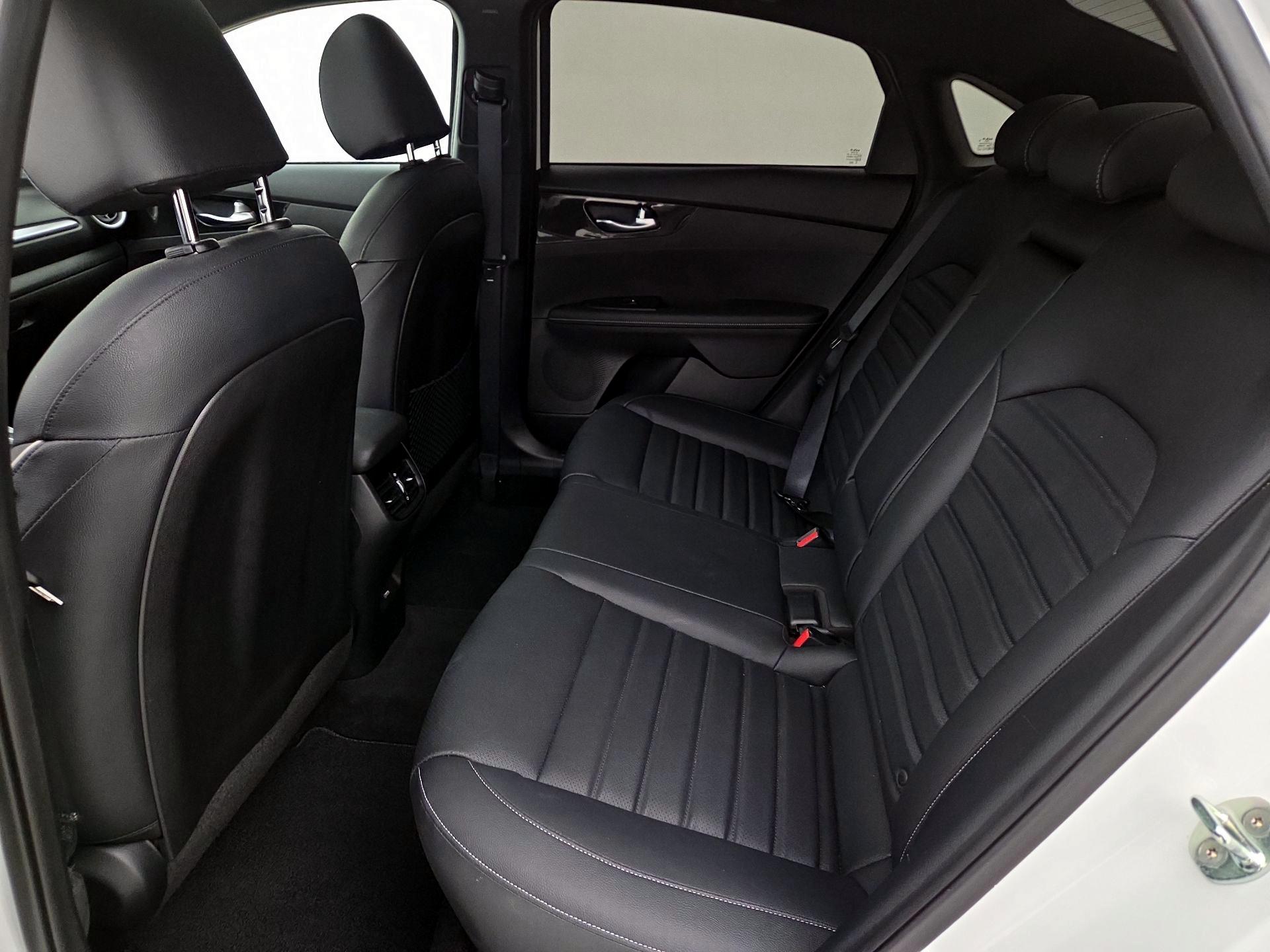 Thumbnail: 2023 Kia Forte - 20