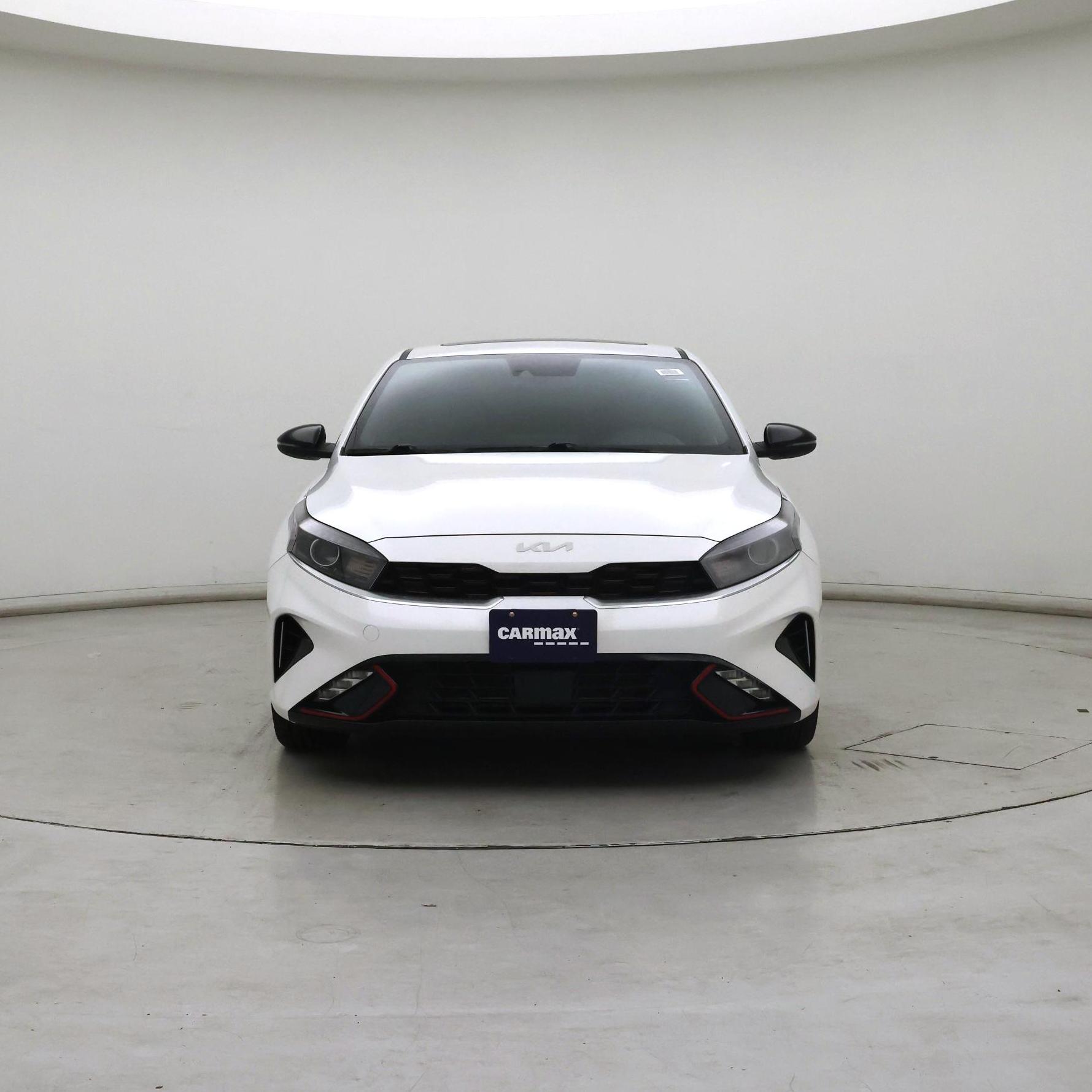 Thumbnail: 2023 Kia Forte - 5