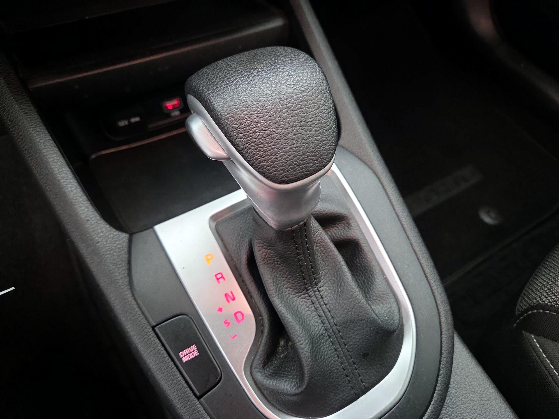 Thumbnail: 2023 Kia Forte - 16