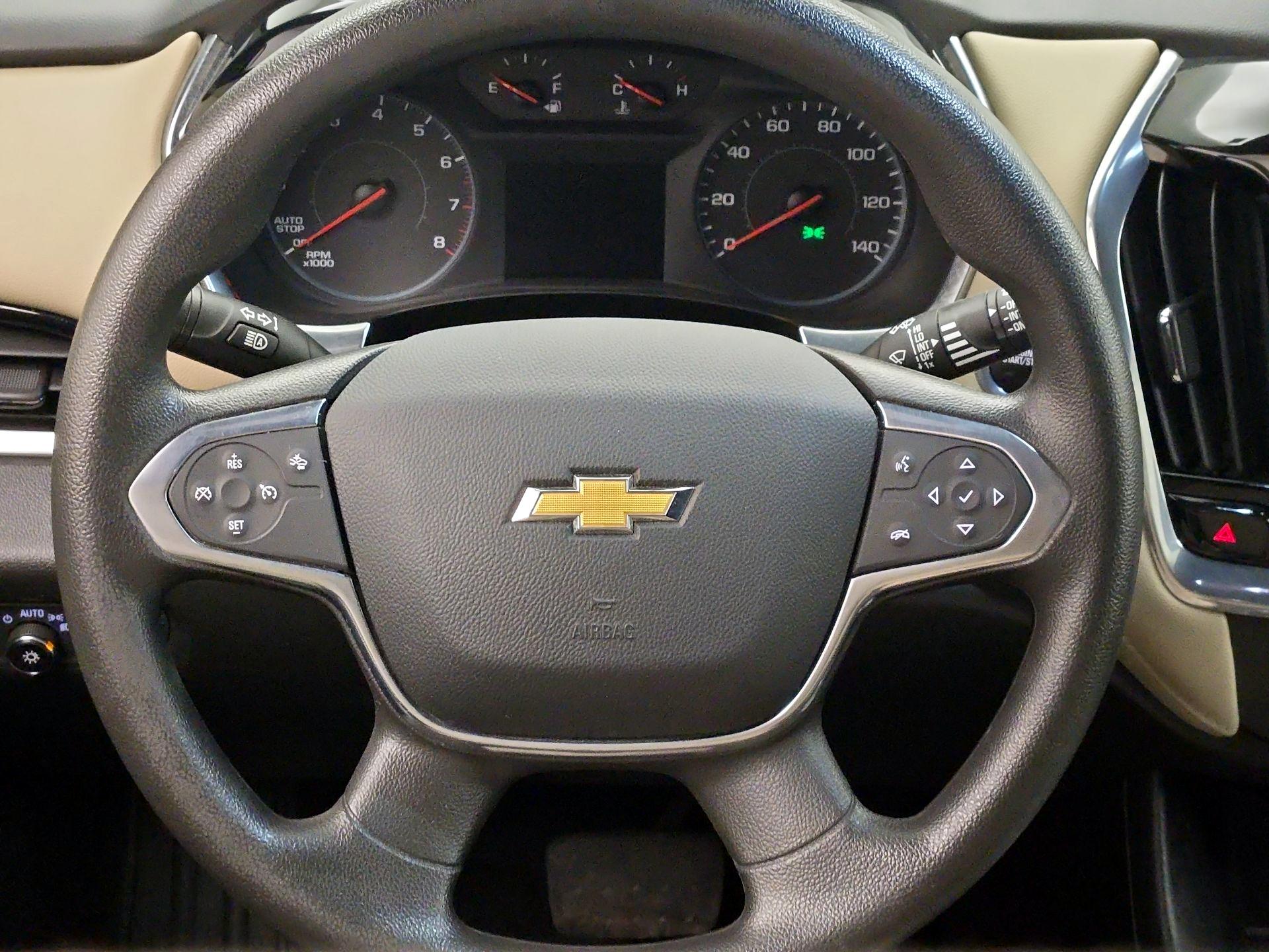 Thumbnail: 2023 Chevrolet Traverse - 10