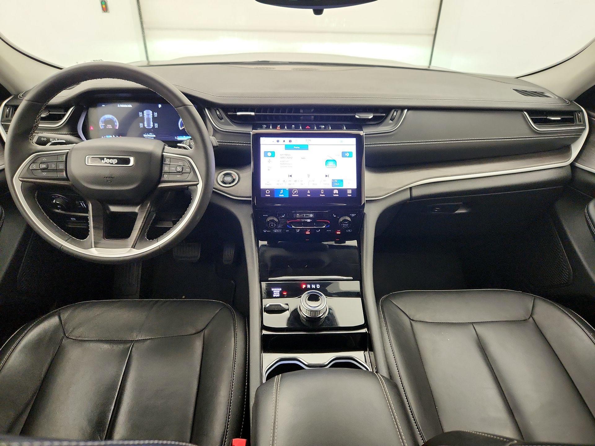Thumbnail: 2023 Jeep Grand Cherokee - 9