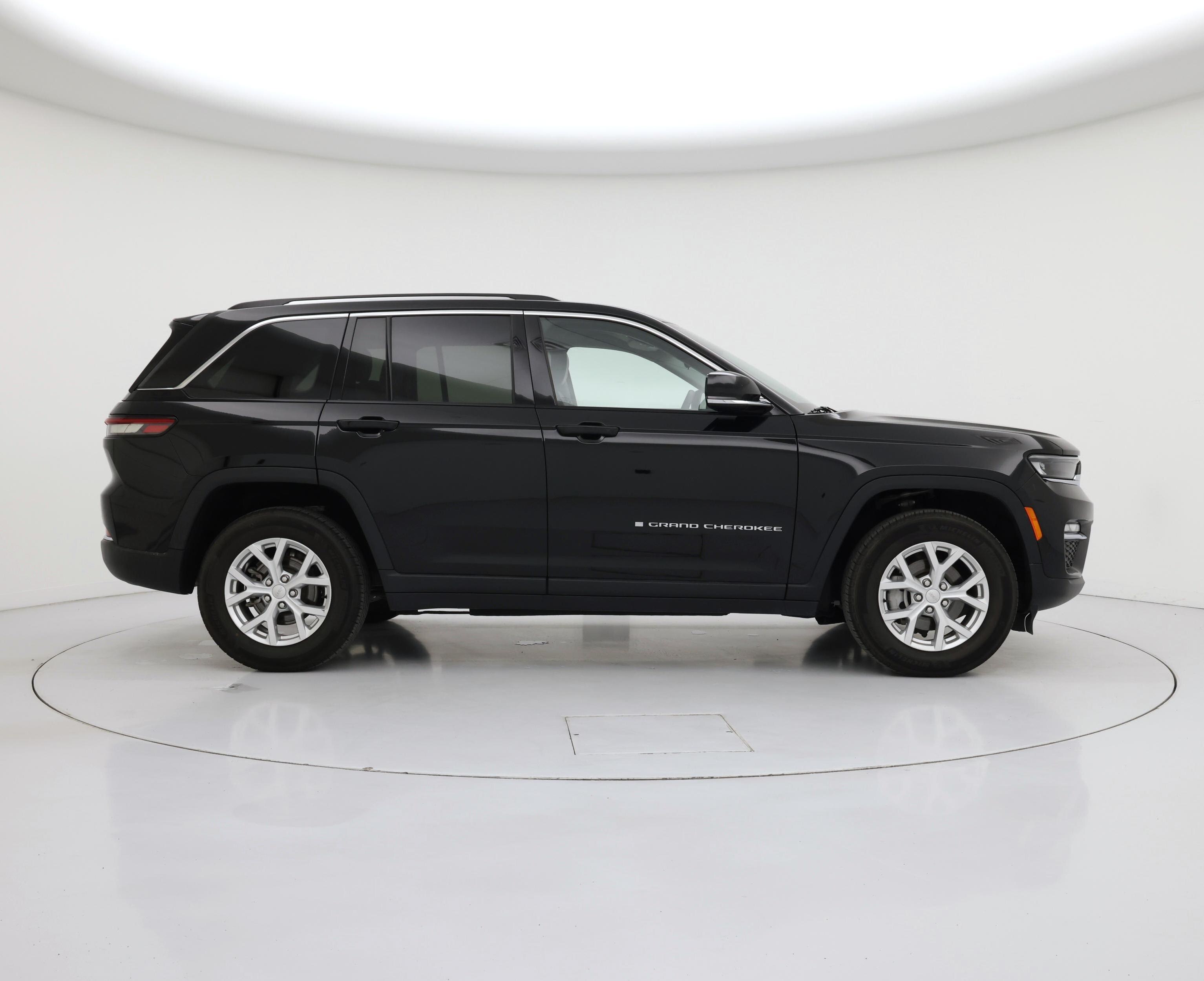 Thumbnail: 2023 Jeep Grand Cherokee - 7
