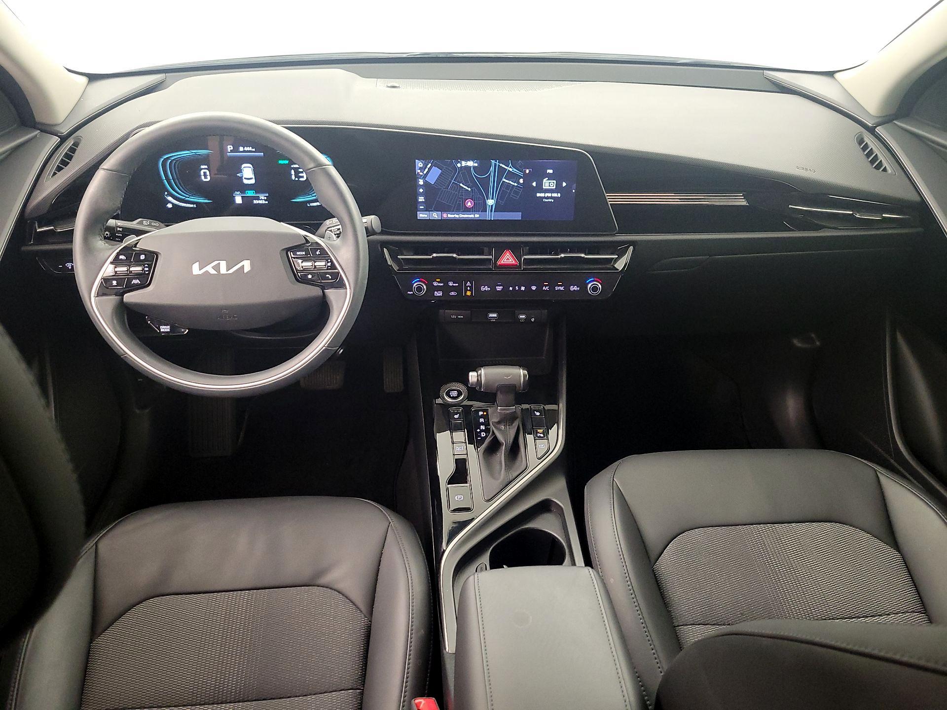 Thumbnail: 2023 Kia Niro - 9