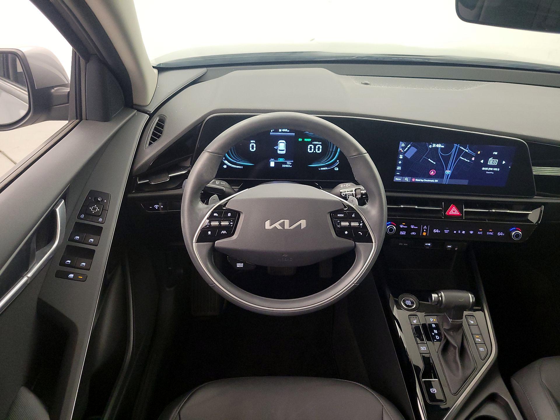 Thumbnail: 2023 Kia Niro - 10