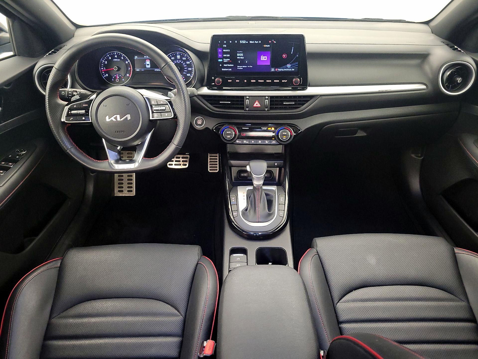 Thumbnail: 2023 Kia Forte - 9