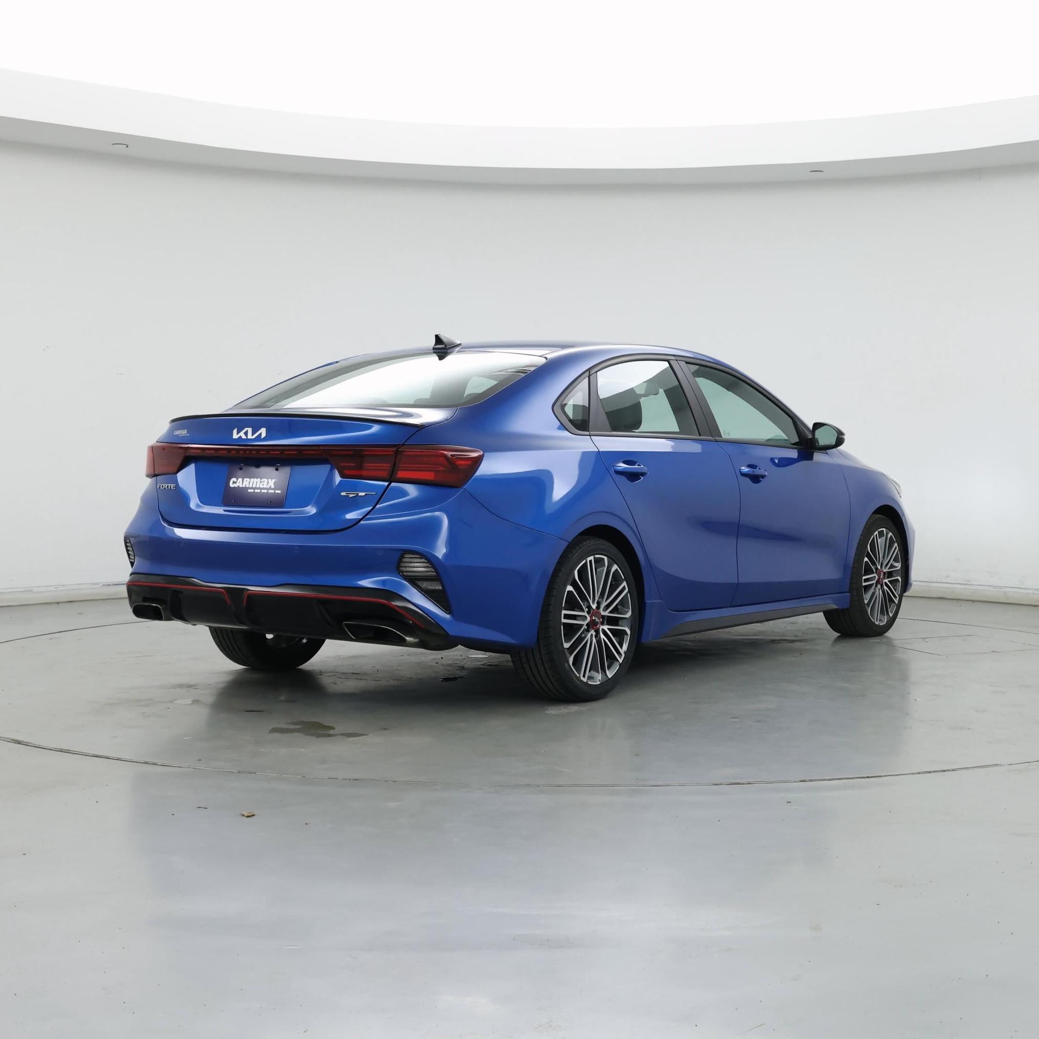 Thumbnail: 2023 Kia Forte - 8