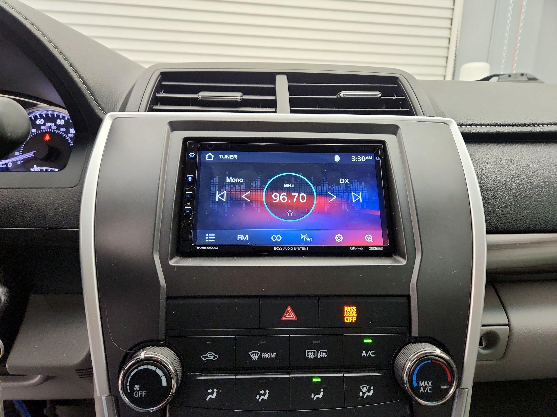 Thumbnail: 2016 Toyota Camry - 15