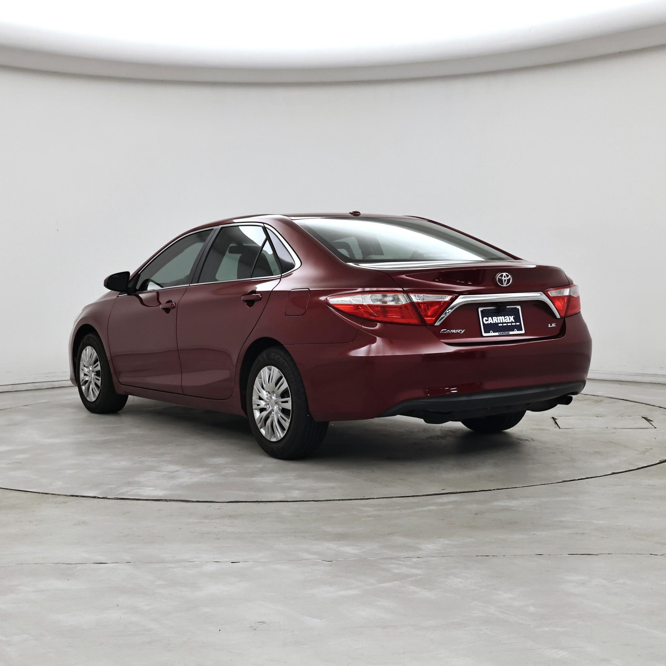 Thumbnail: 2016 Toyota Camry - 2