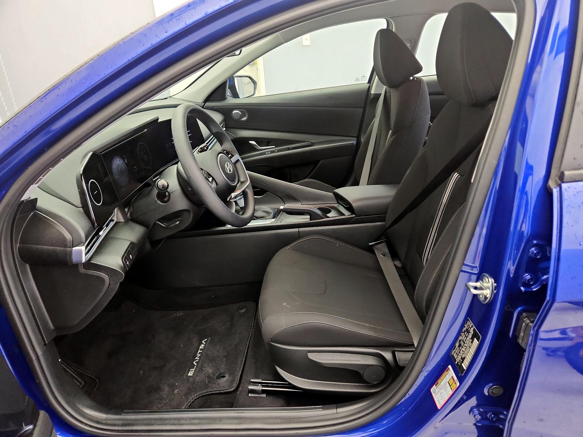 Thumbnail: 2024 Hyundai Elantra - 11