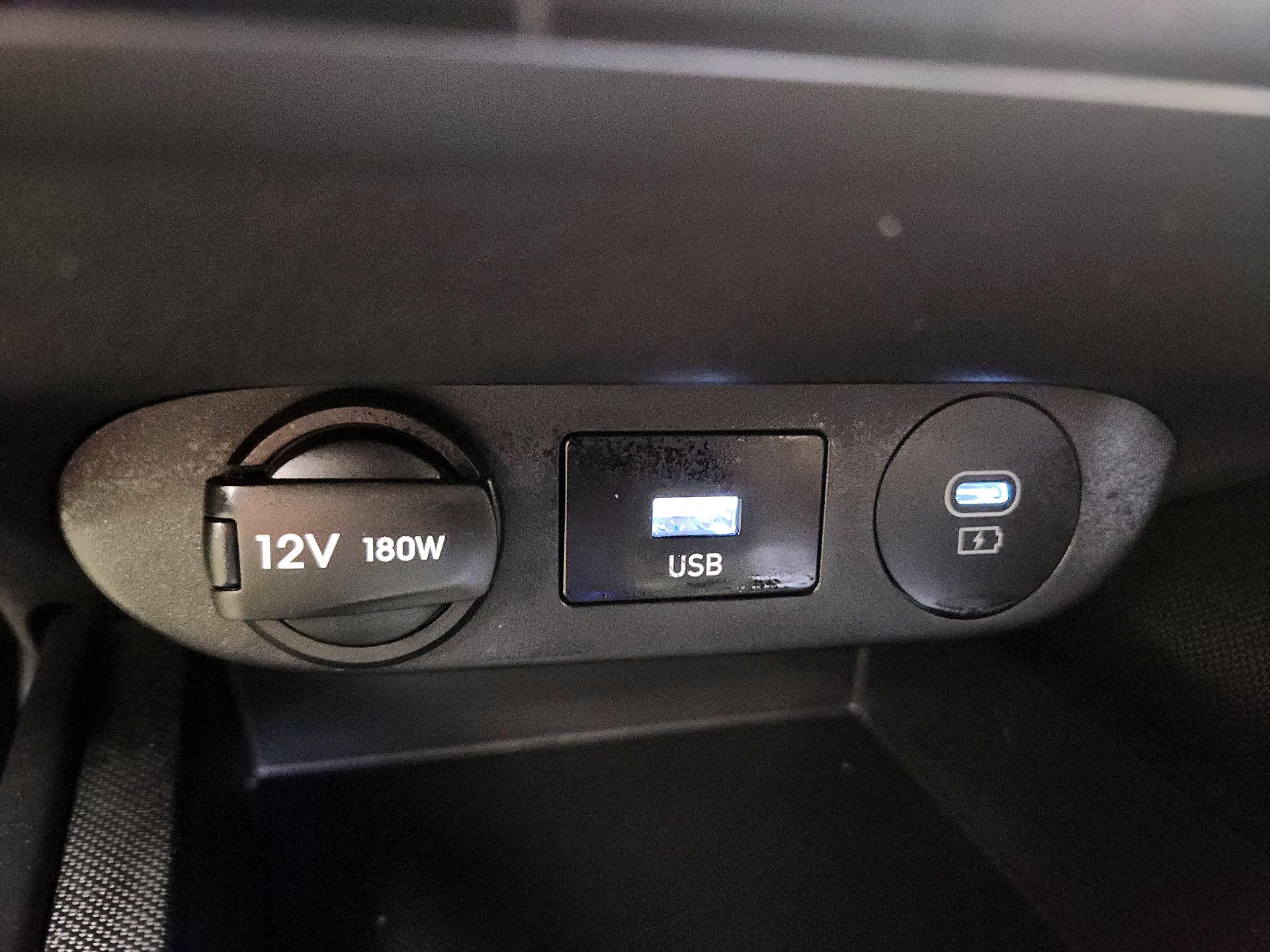 Thumbnail: 2024 Hyundai Elantra - 19