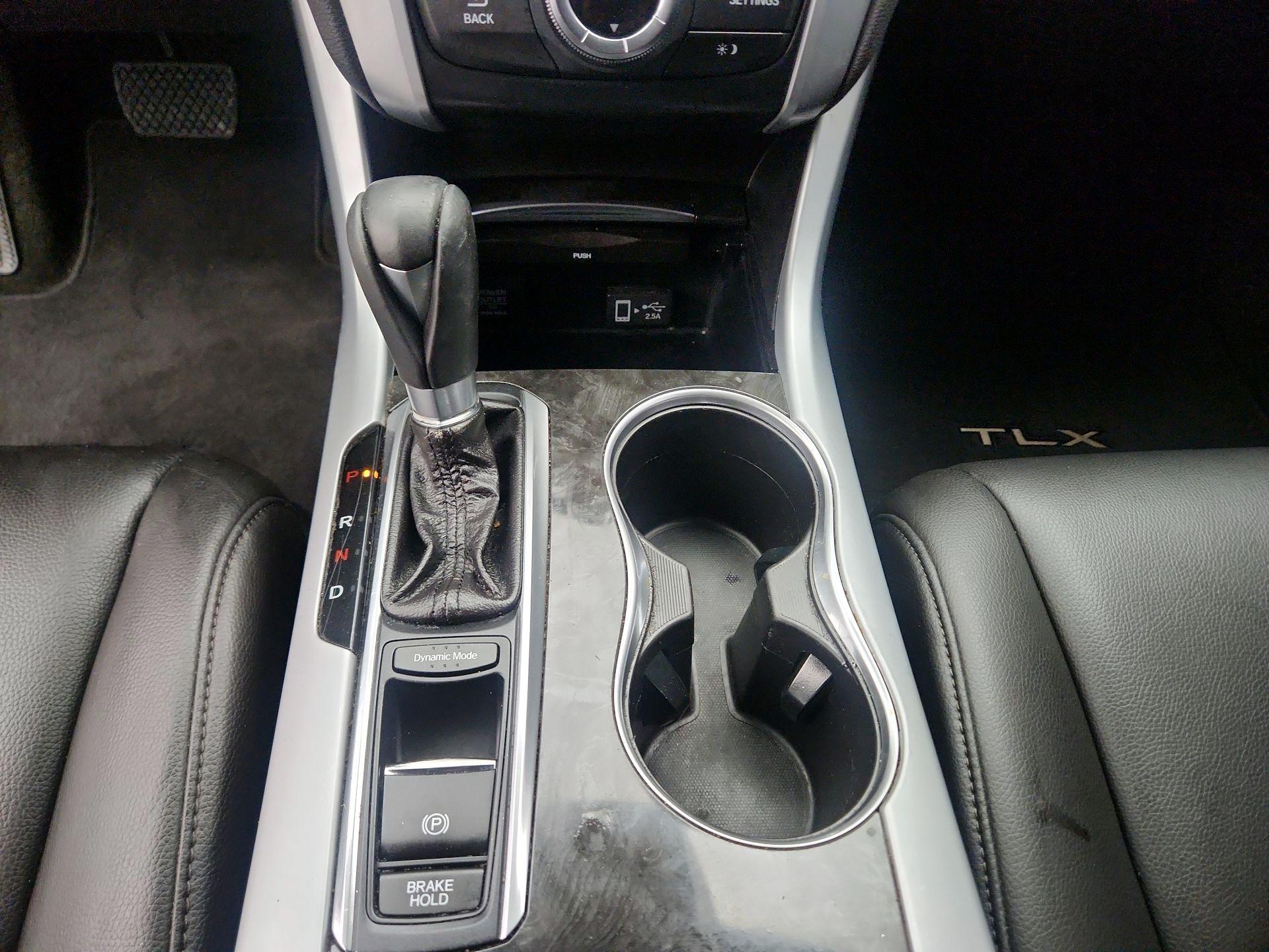 Thumbnail: 2018 Acura TLX - 17