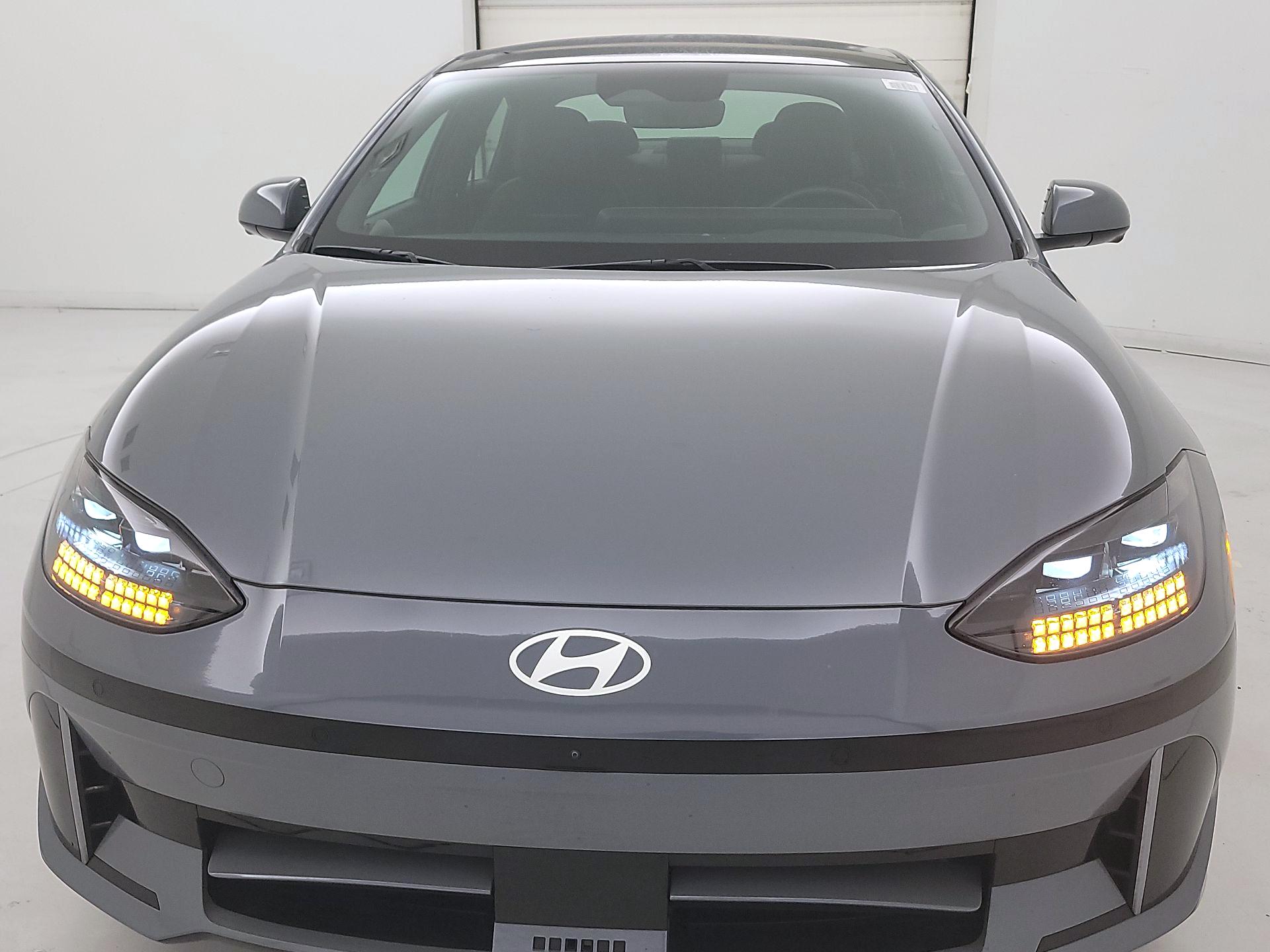 Thumbnail: 2024 Hyundai Ioniq 6 - 2