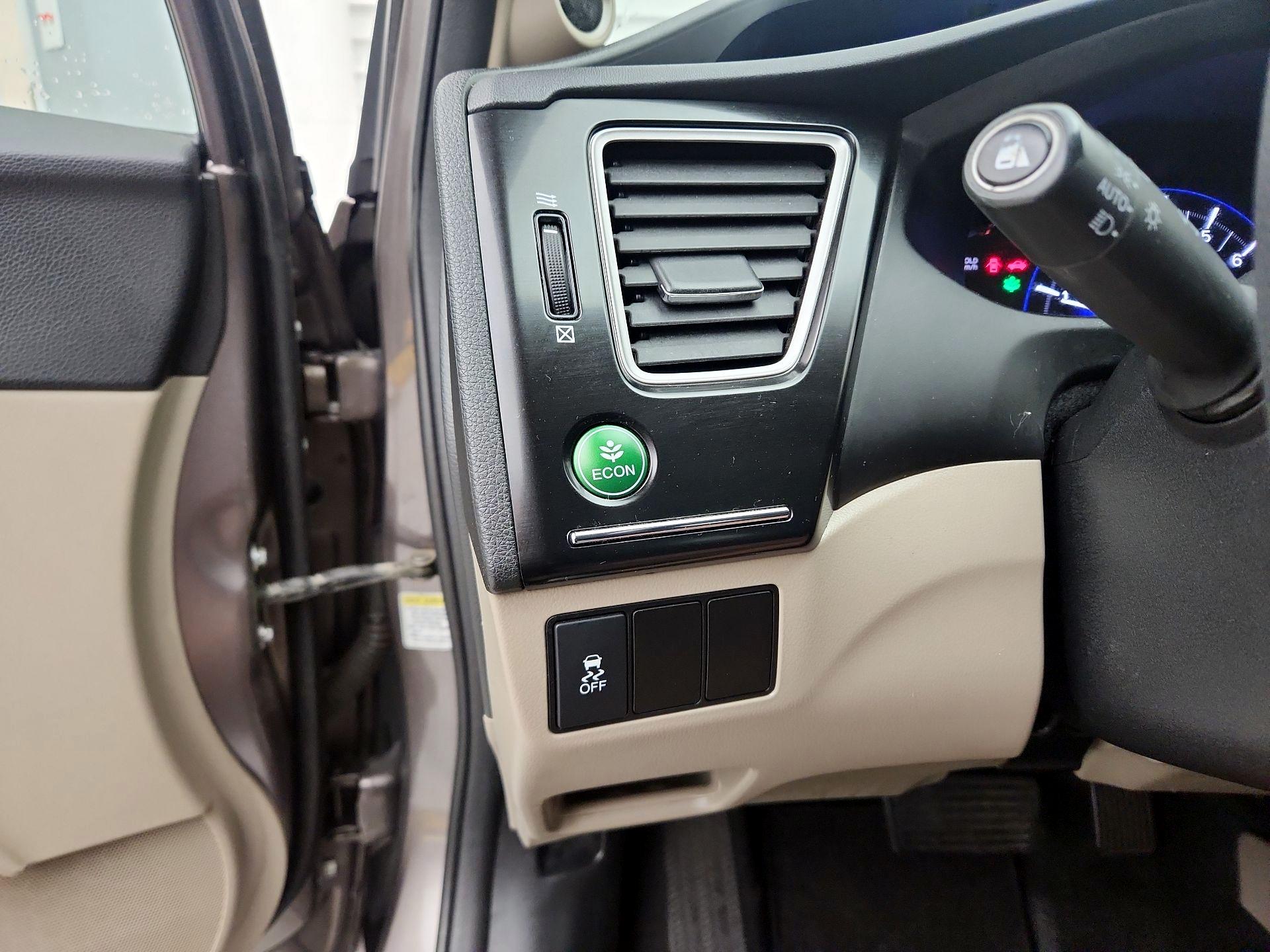 Thumbnail: 2014 Honda Civic - 13