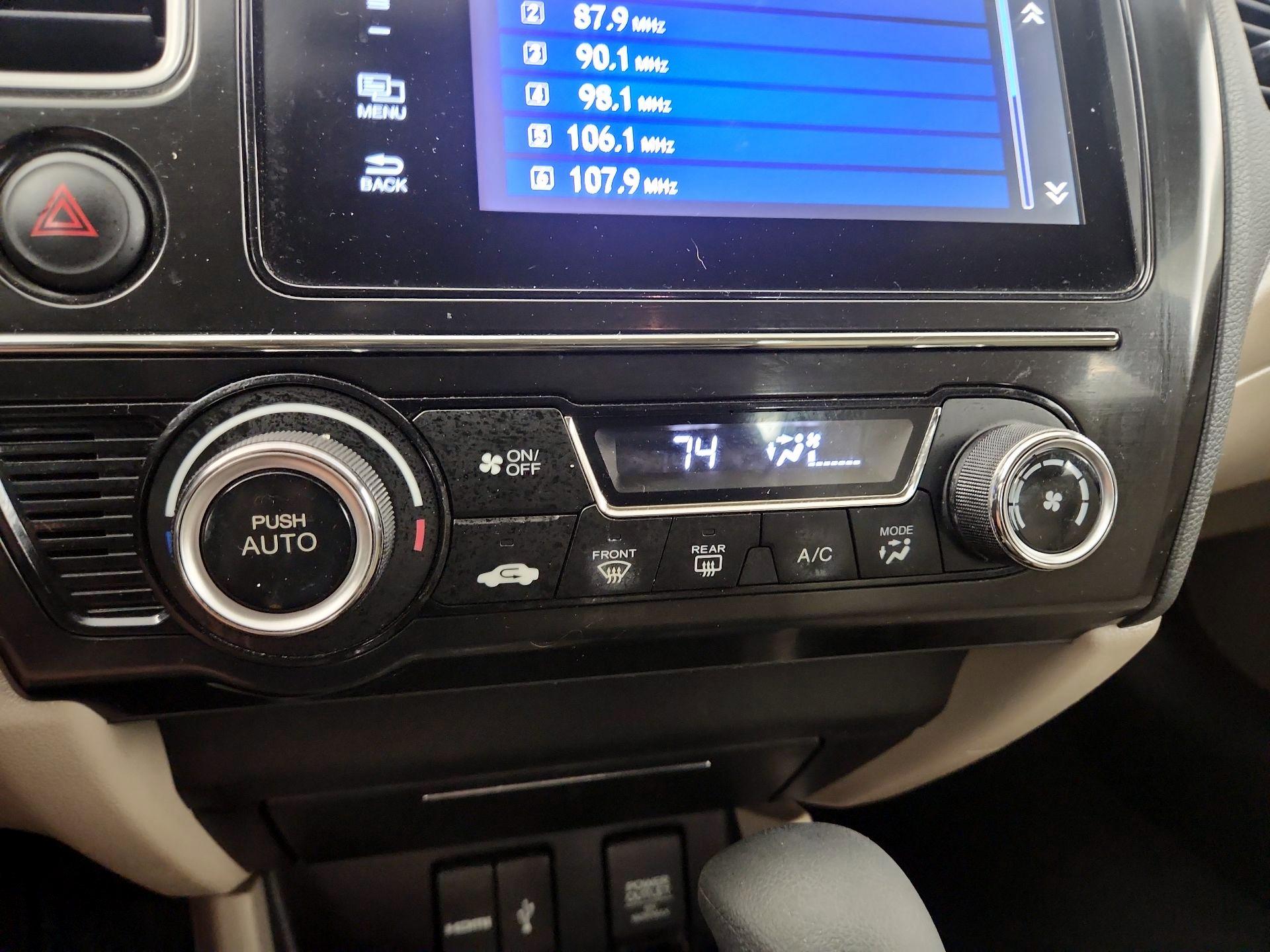 Thumbnail: 2014 Honda Civic - 16