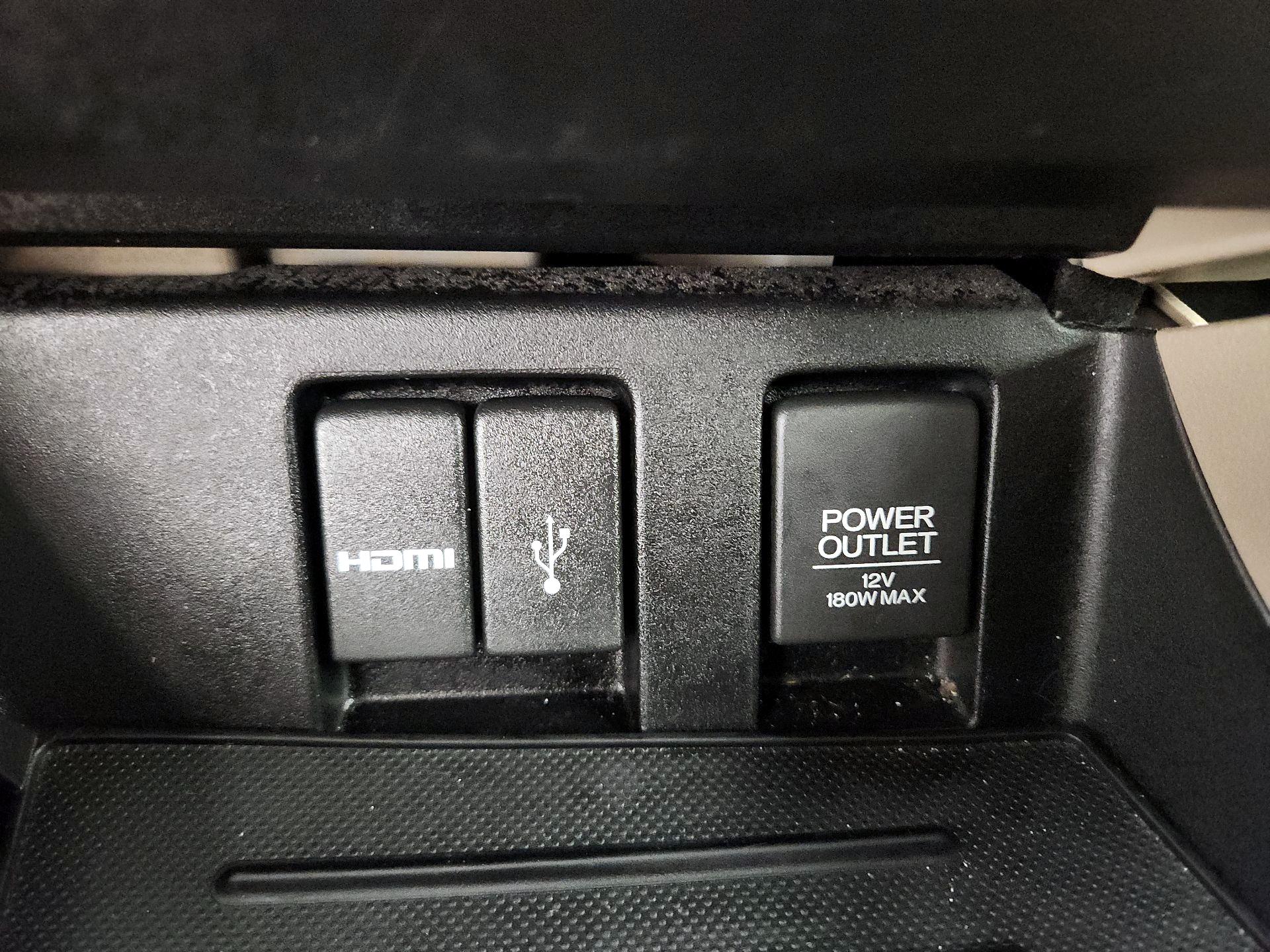 Thumbnail: 2014 Honda Civic - 18