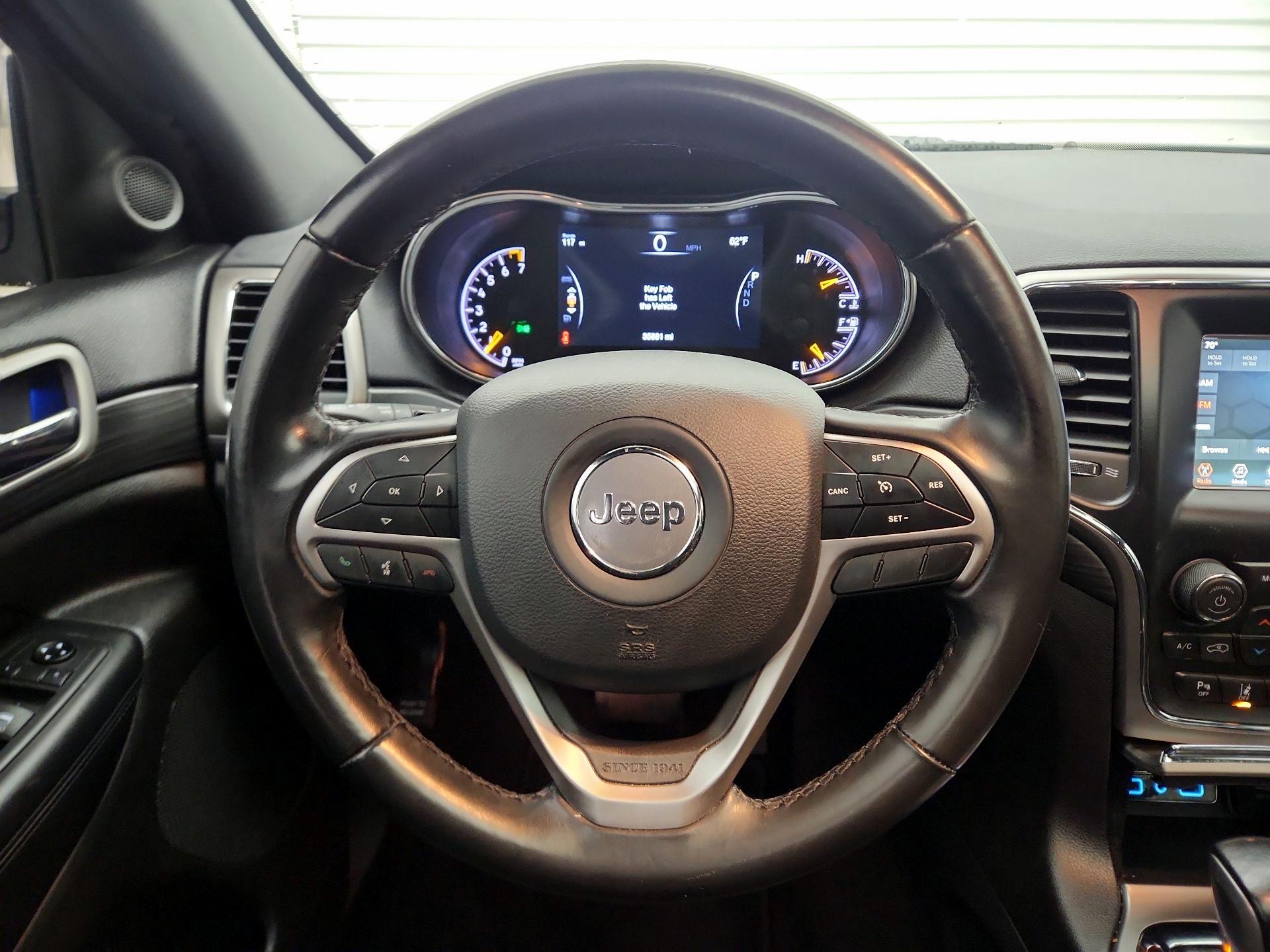 Thumbnail: 2020 Jeep Grand Cherokee - 10