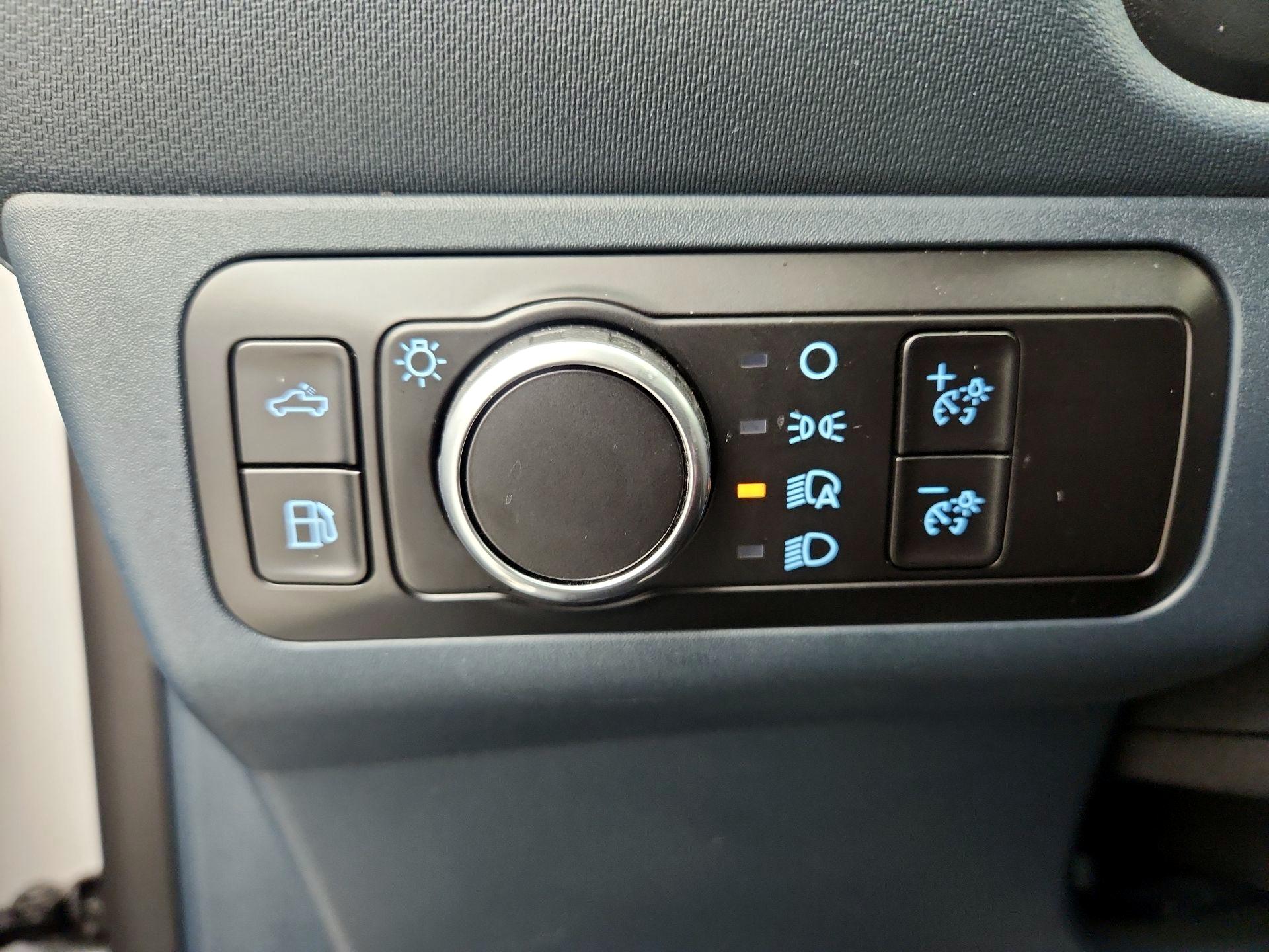 Thumbnail: 2025 Ford Maverick - 13