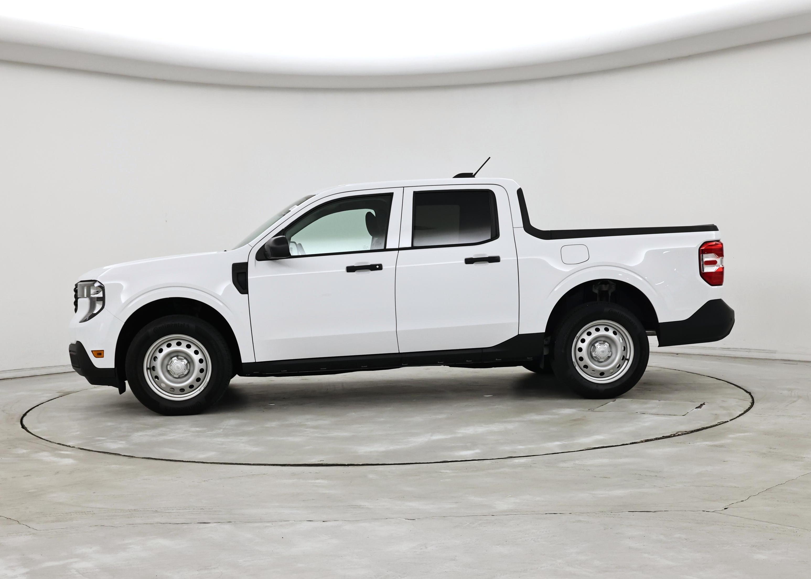 Thumbnail: 2025 Ford Maverick - 3