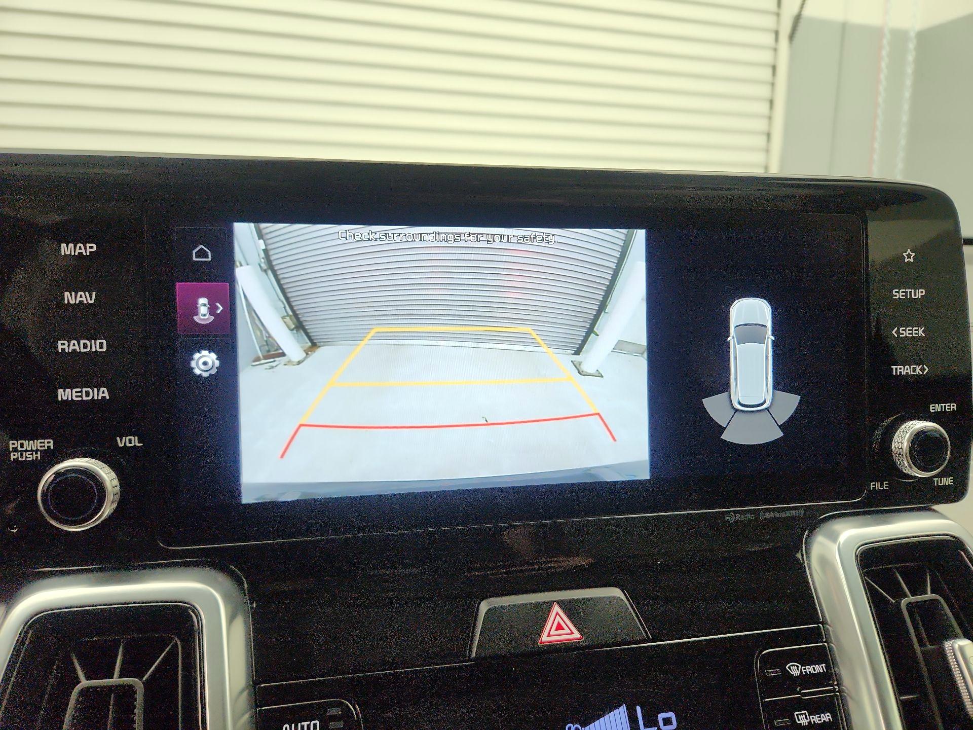 Thumbnail: 2023 Kia Sorento - 15