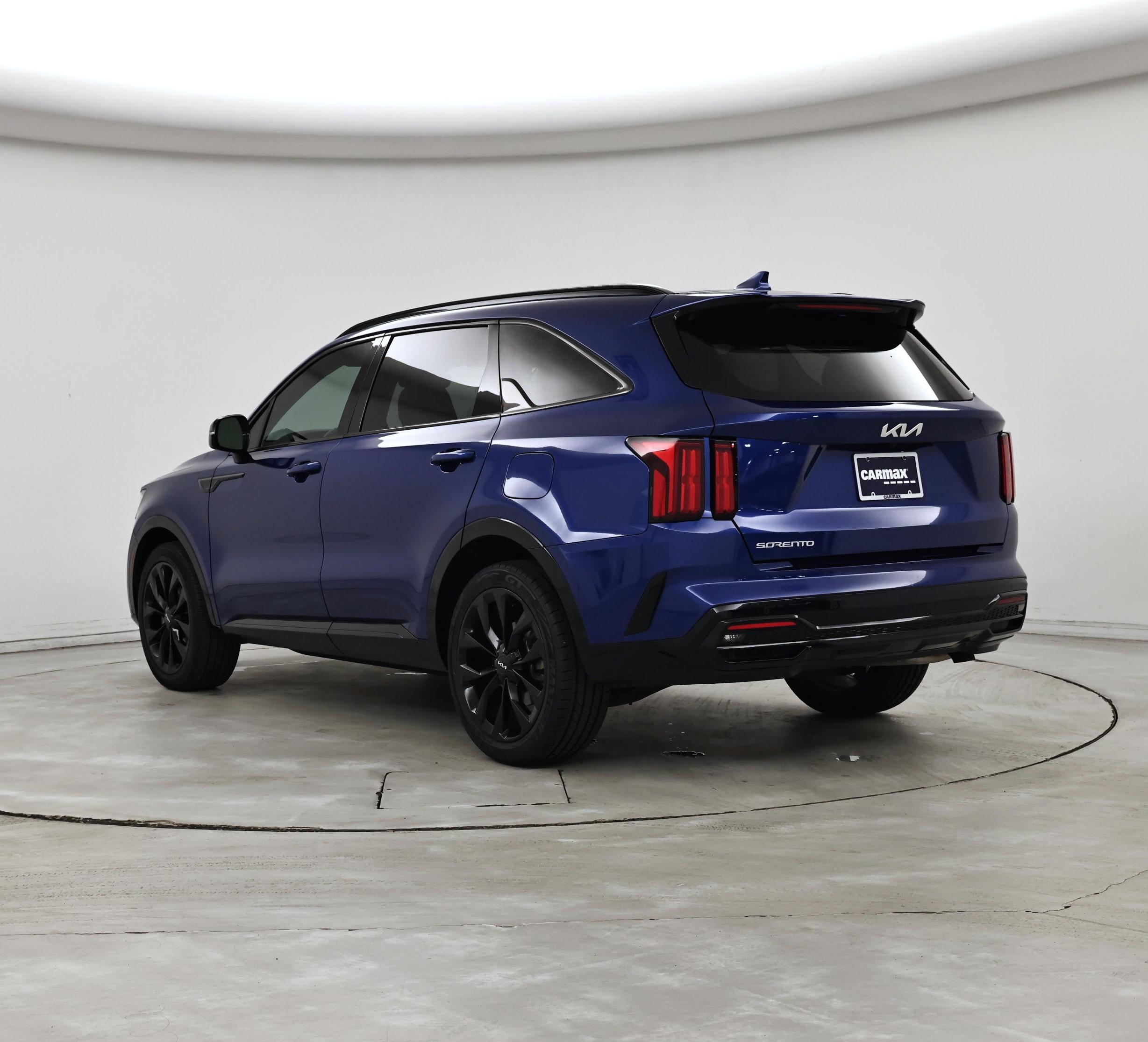 Thumbnail: 2023 Kia Sorento - 2