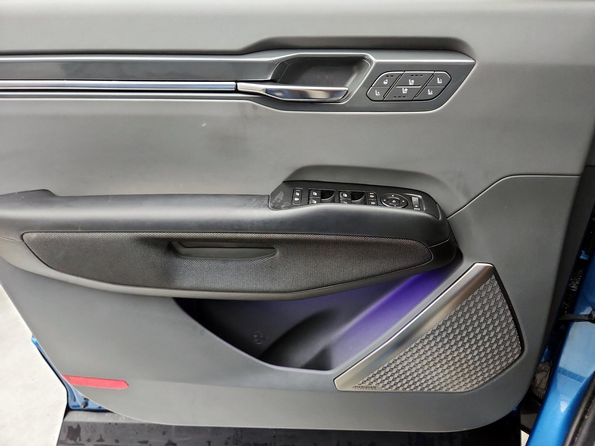 Thumbnail: 2024 Kia EV9 - 12