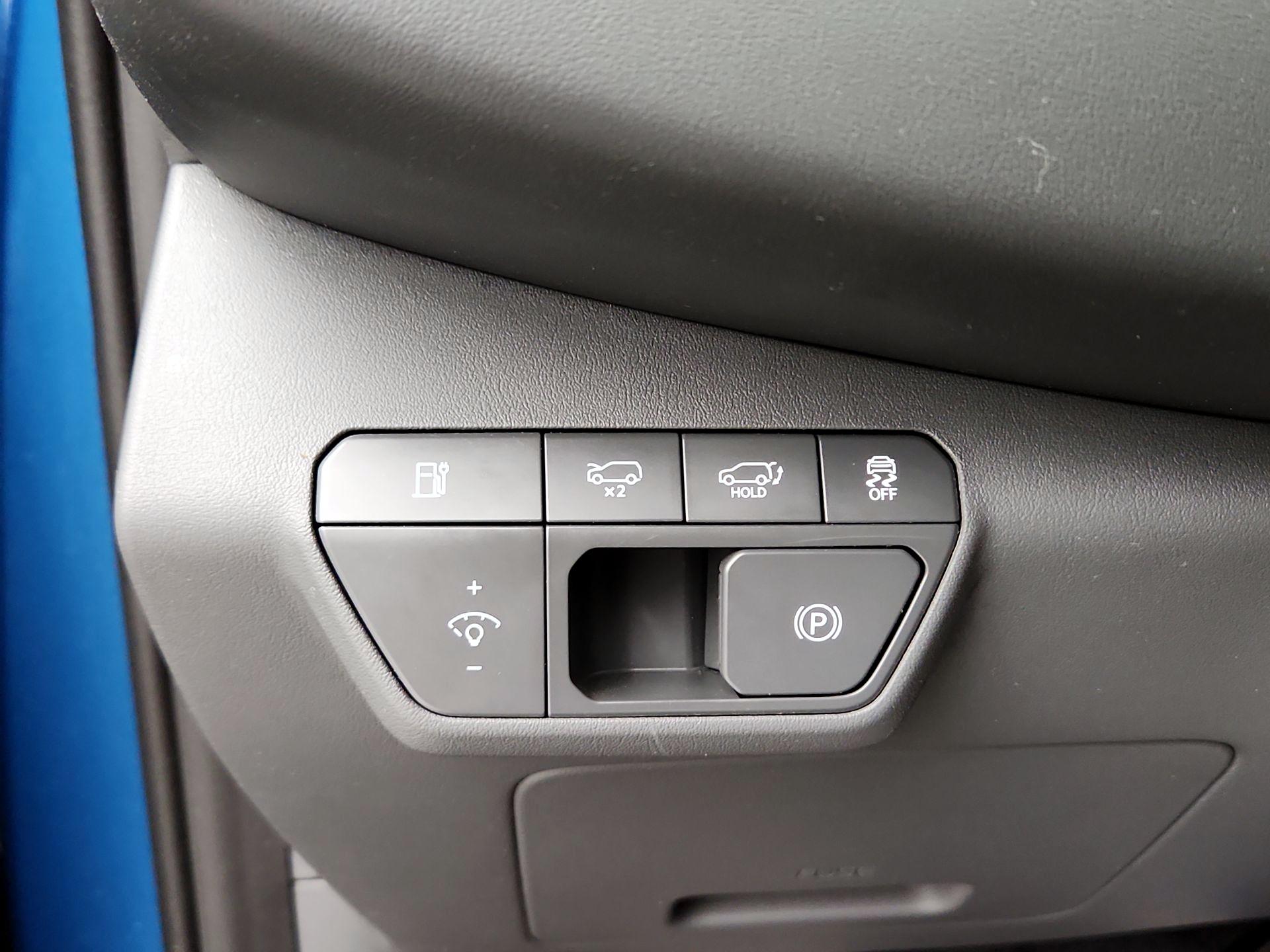 Thumbnail: 2024 Kia EV9 - 13