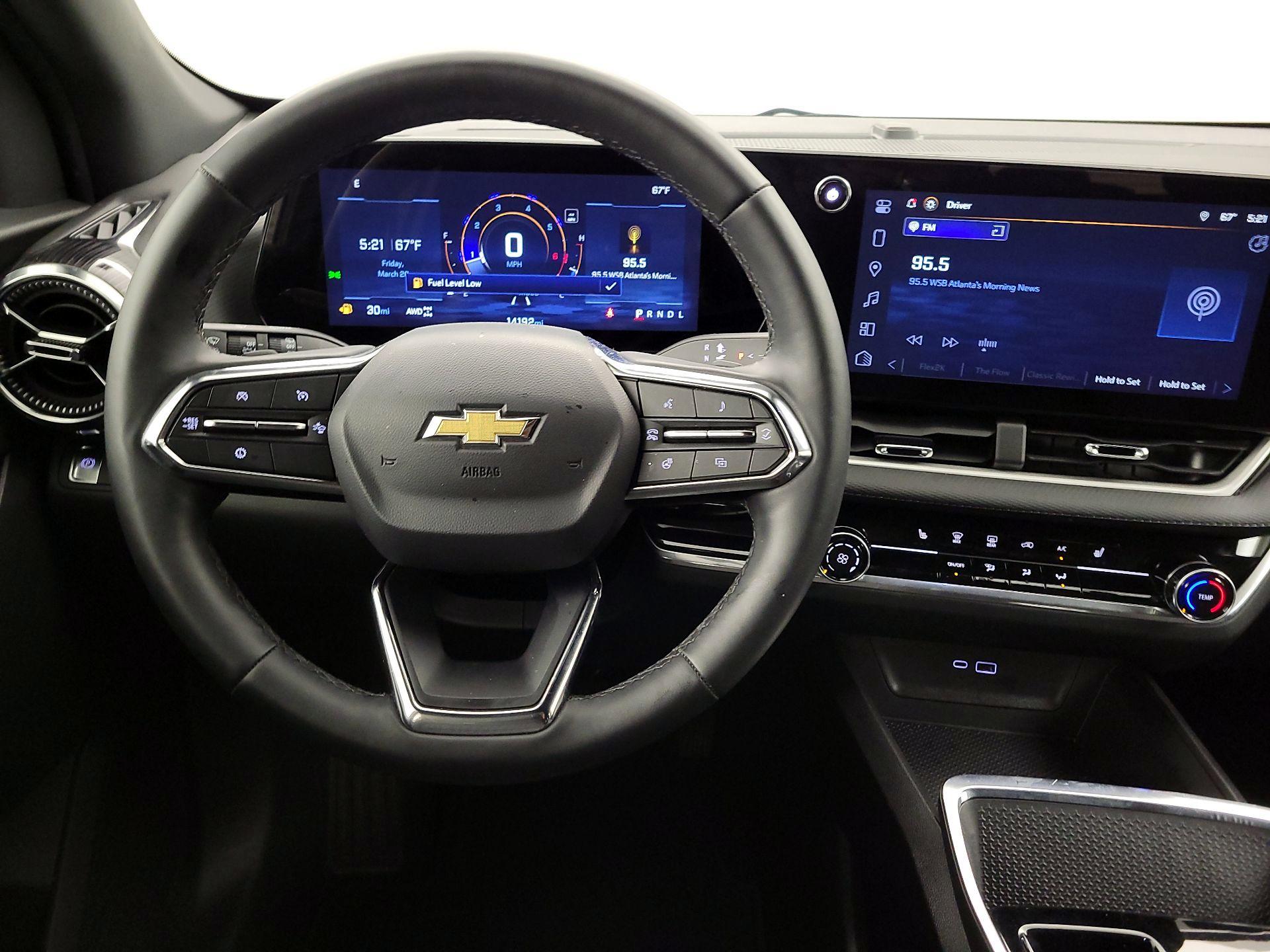 Thumbnail: 2025 Chevrolet Equinox - 10