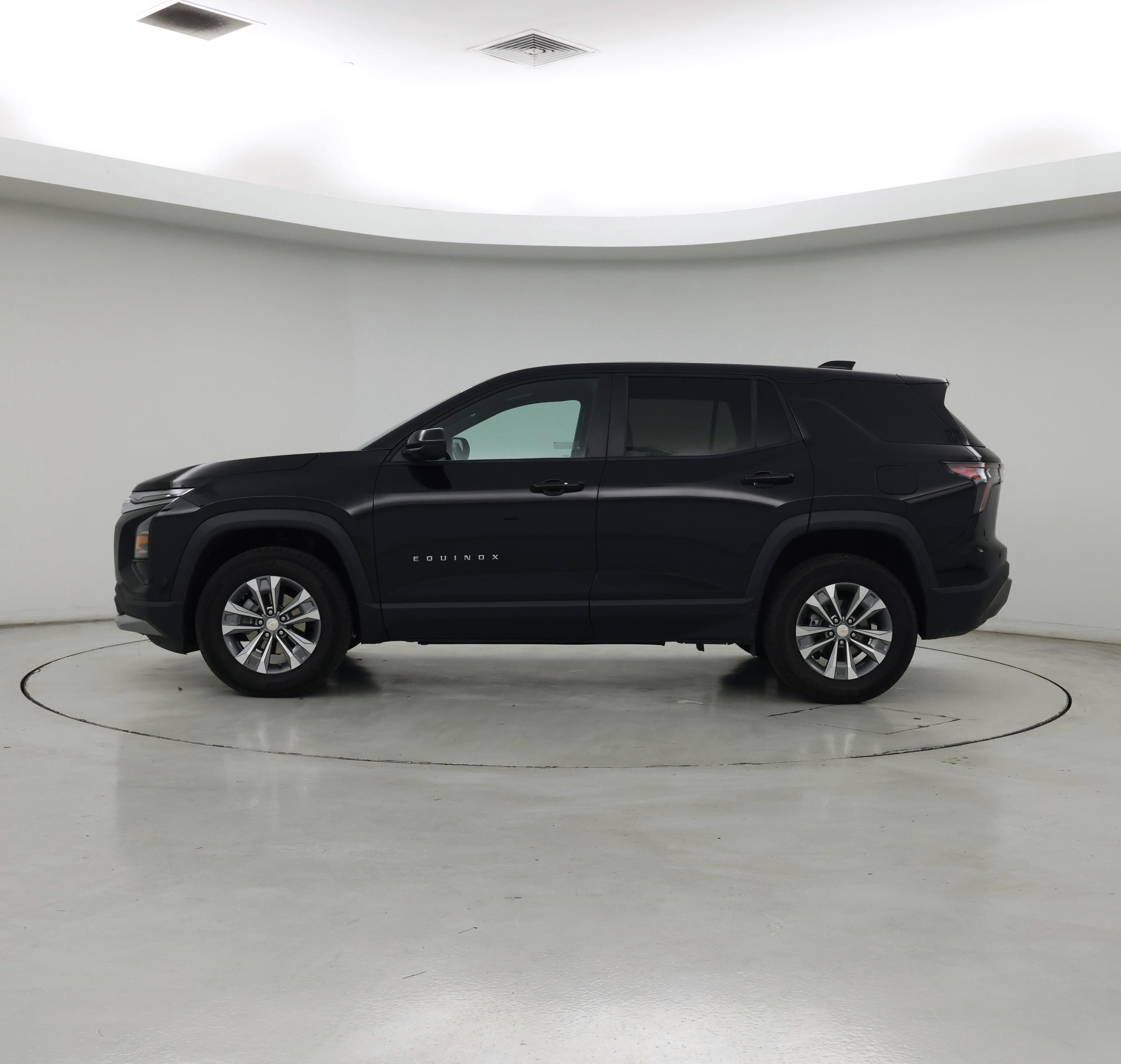 Thumbnail: 2025 Chevrolet Equinox - 3