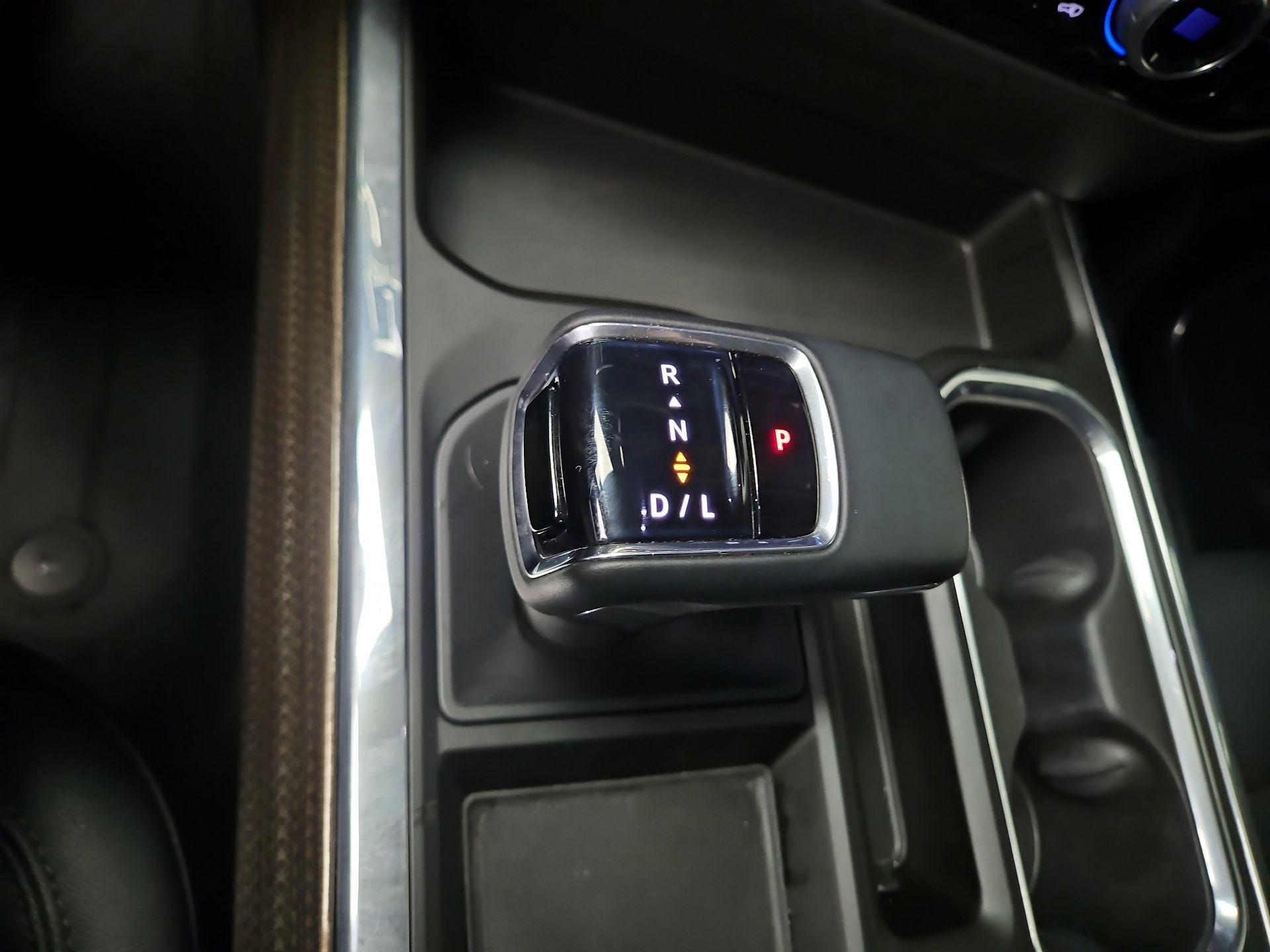 Thumbnail: 2023 Chevrolet Silverado 1500 - 17