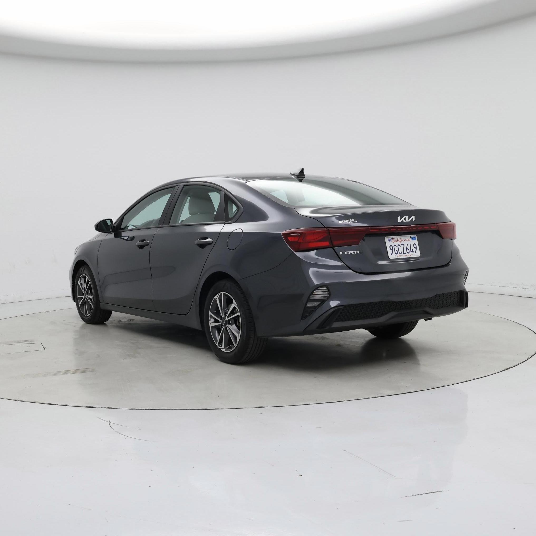 Thumbnail: 2023 Kia Forte - 2