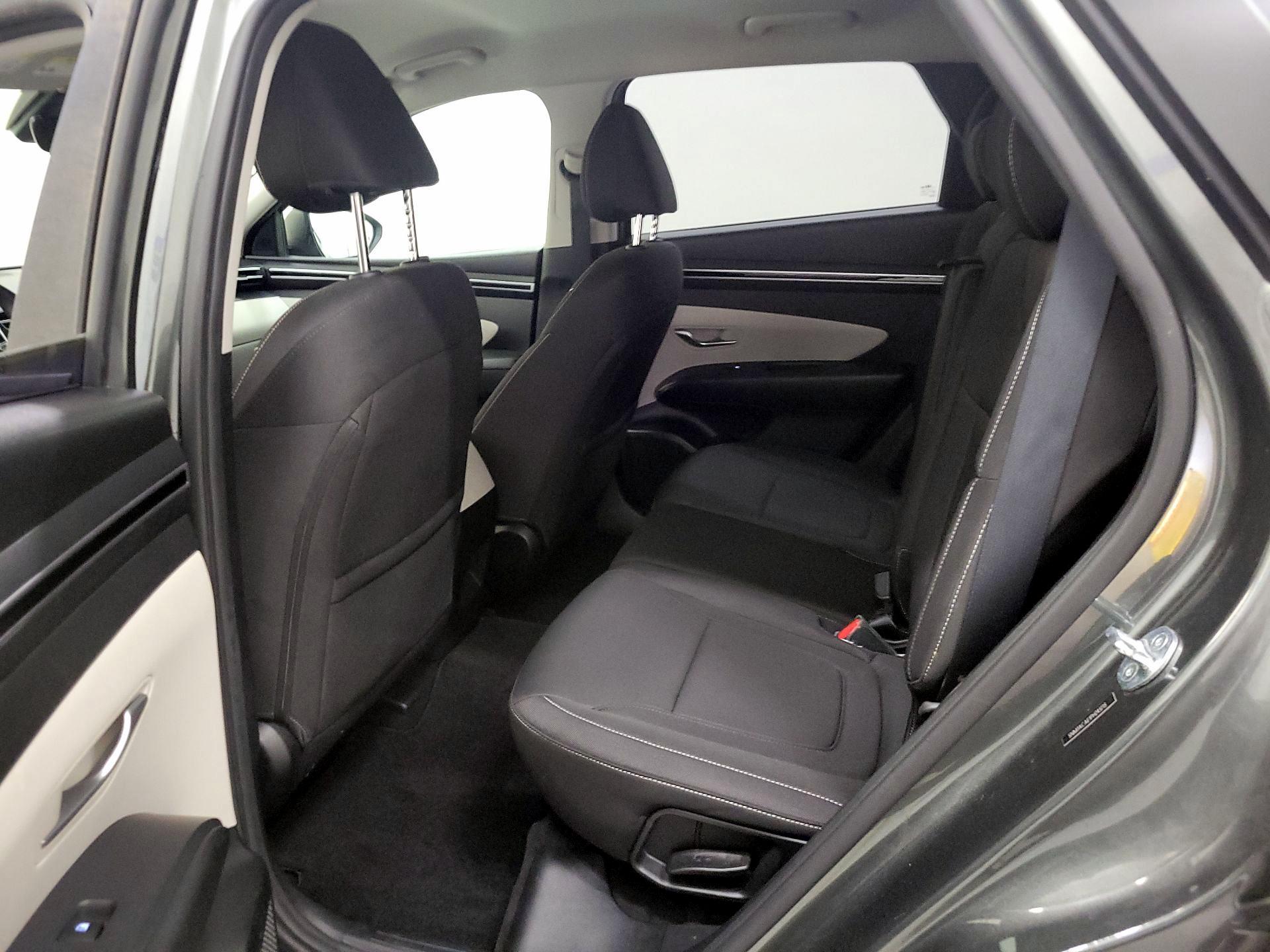 Thumbnail: 2023 Hyundai Tucson - 19