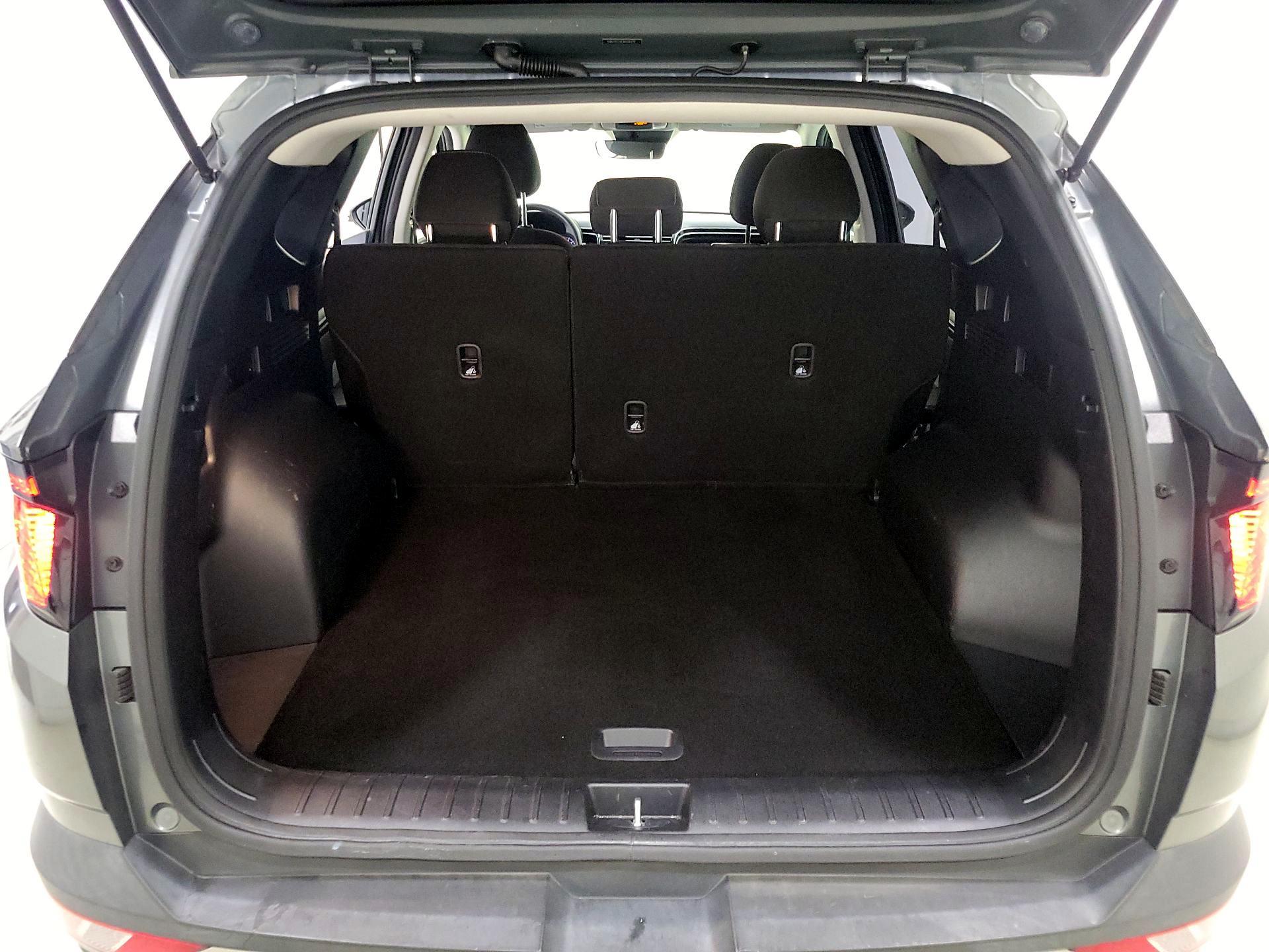 Thumbnail: 2023 Hyundai Tucson - 20