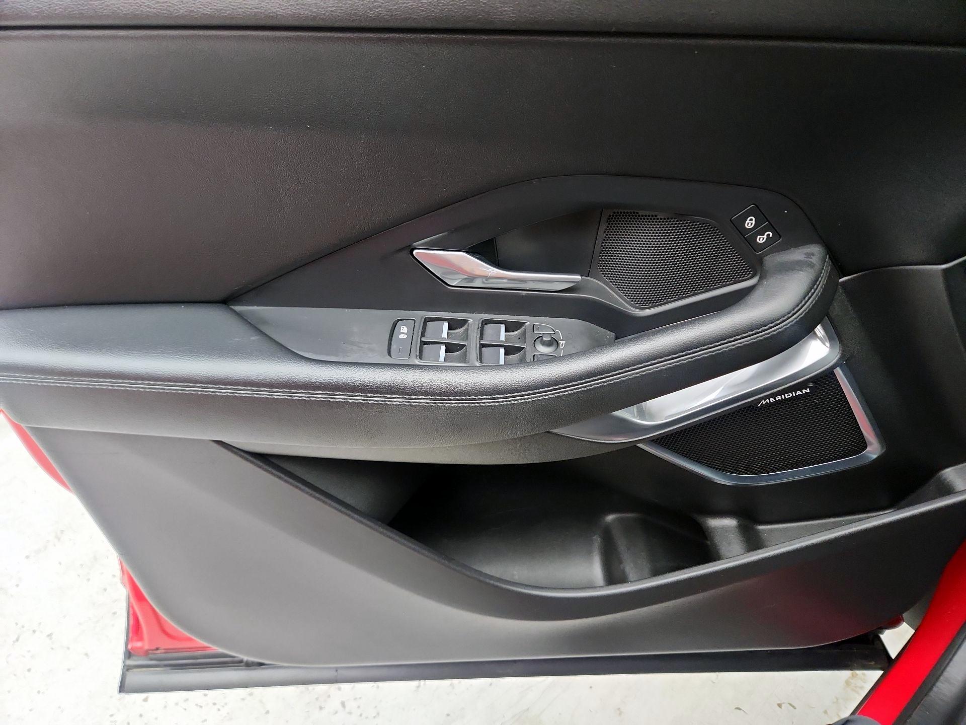 Thumbnail: 2020 Jaguar E-Pace - 12