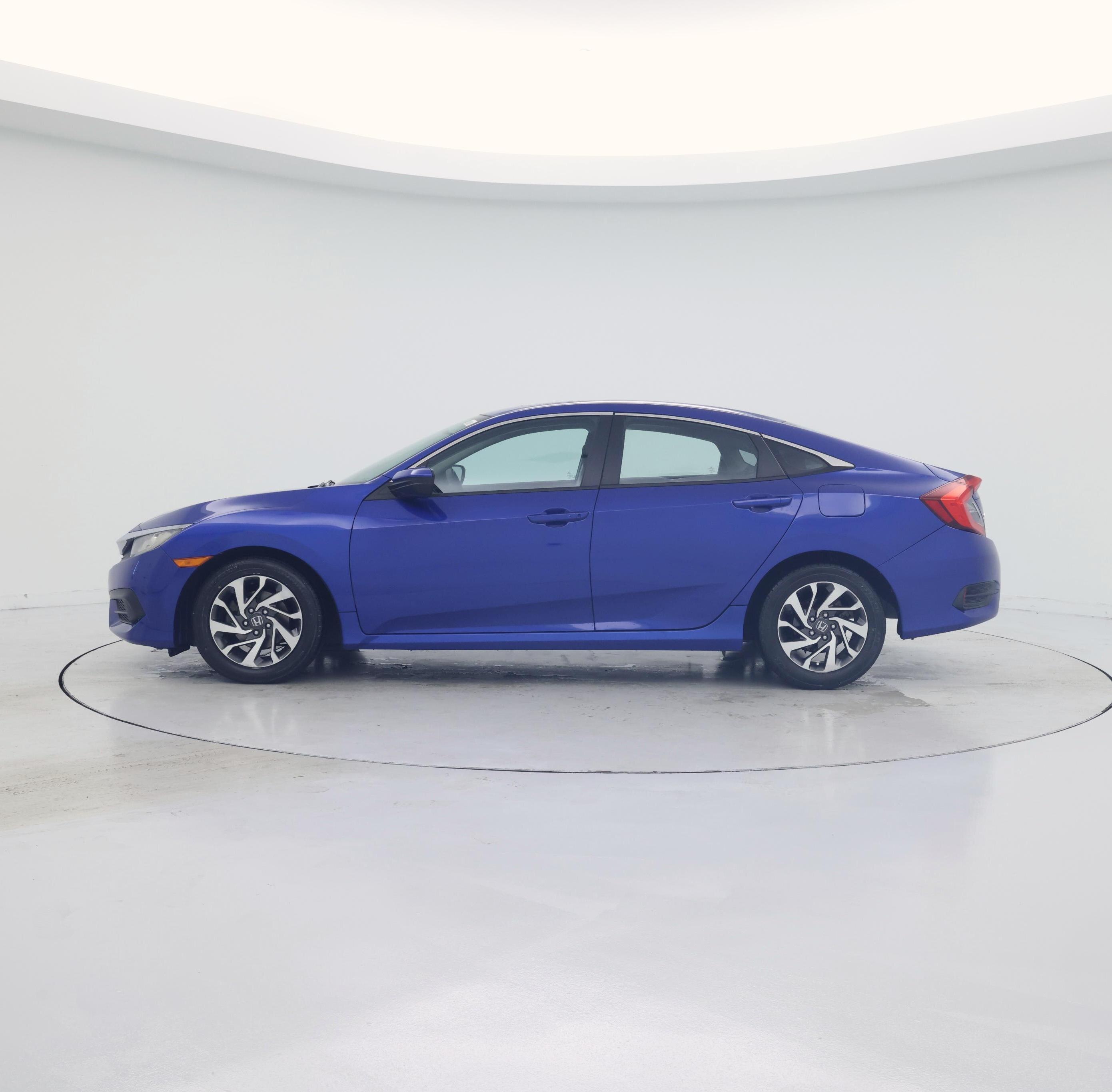 Thumbnail: 2016 Honda Civic - 3