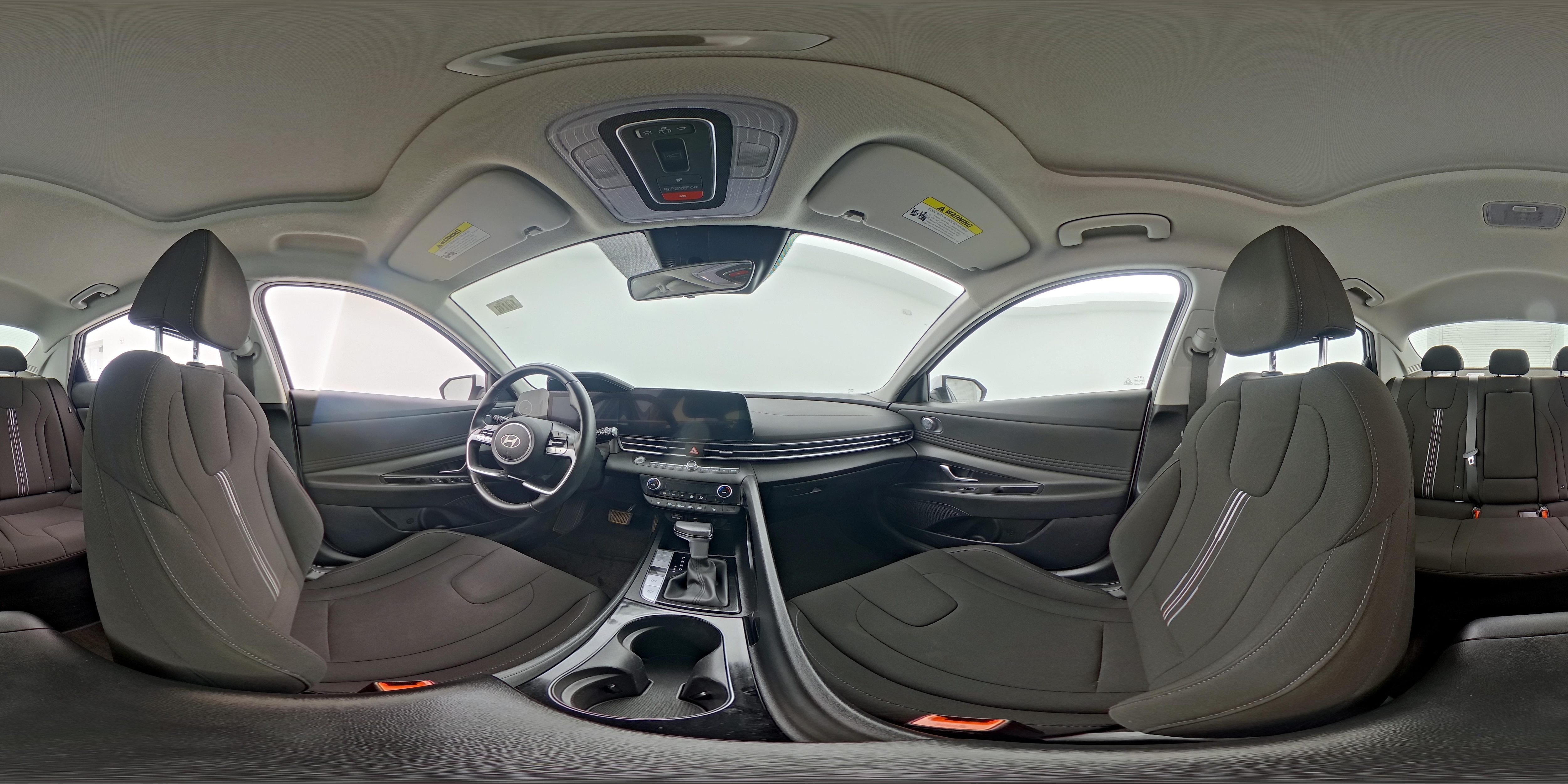 2024 Hyundai Elantra SEL - Photo 25