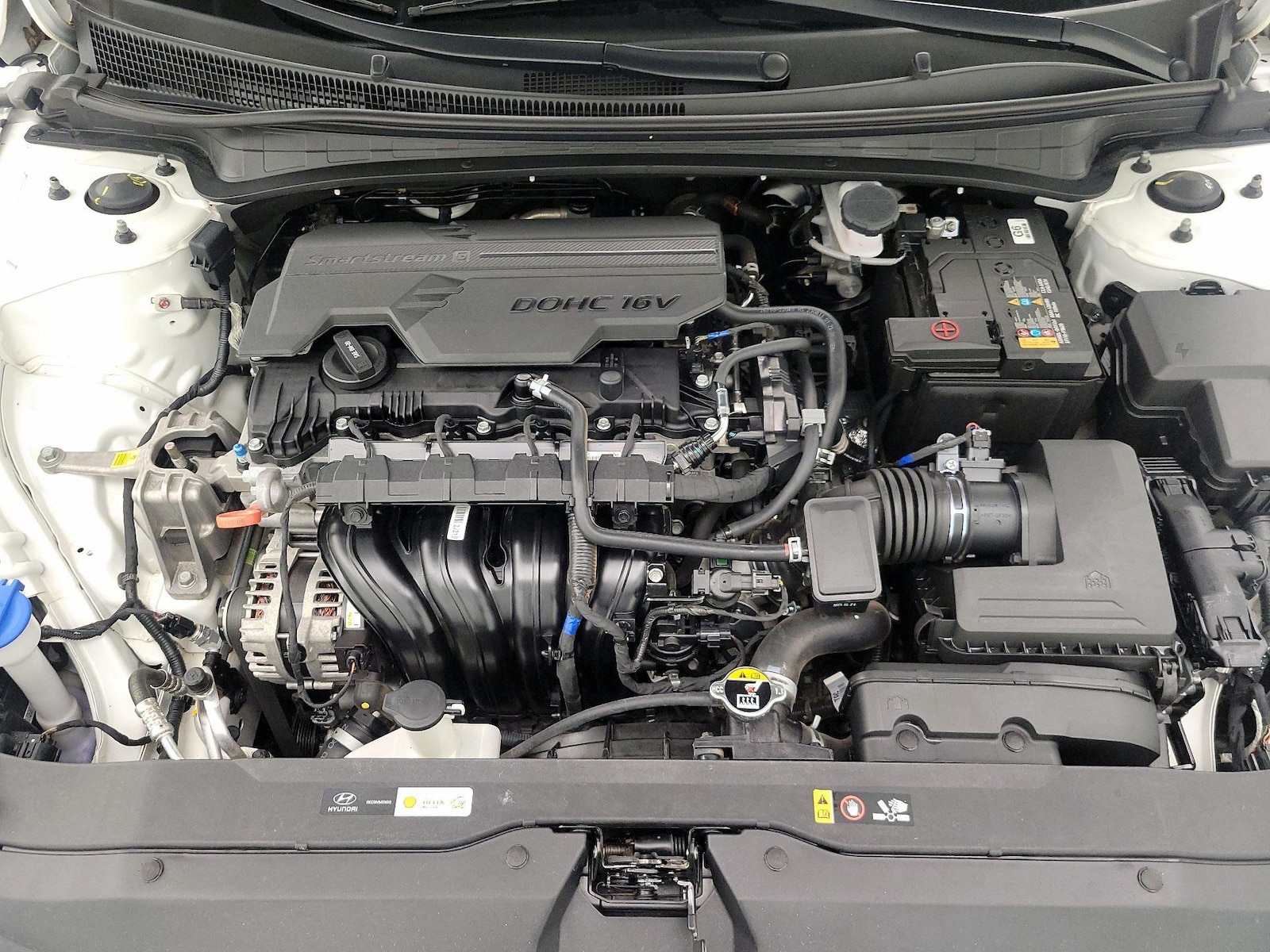 2024 Hyundai Elantra SEL - Photo 23