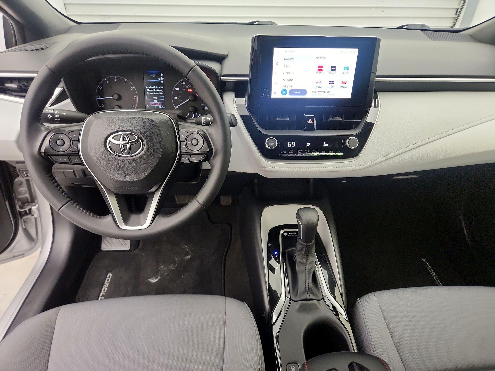 Thumbnail: 2023 Toyota Corolla - 9