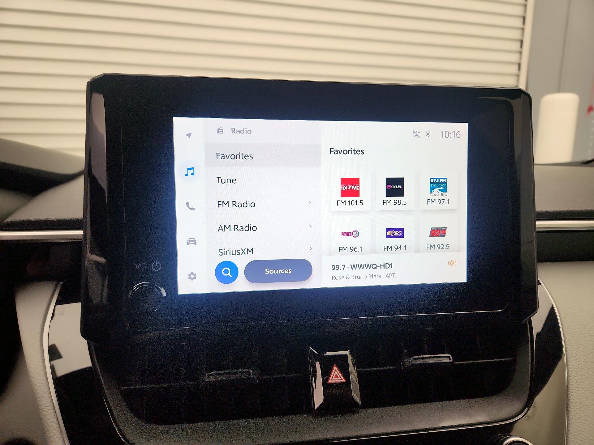 Thumbnail: 2023 Toyota Corolla - 15