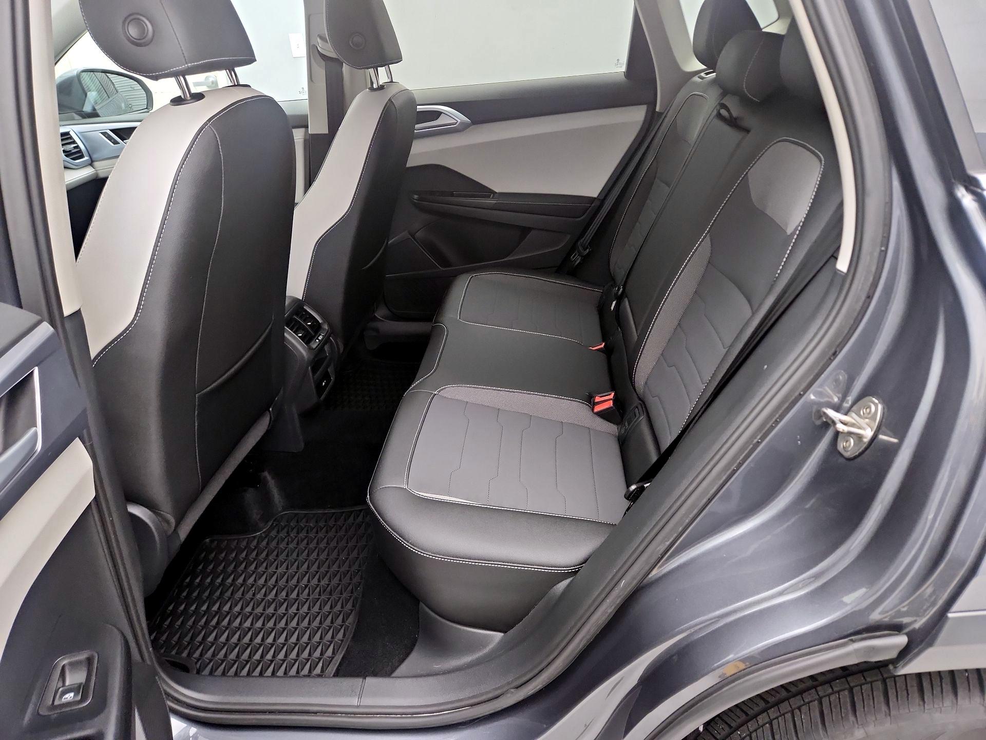 Thumbnail: 2025 Volkswagen Taos - 19